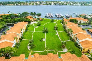 140 Yacht Club 107 Way 107, Hypoluxo, FL 33462 — photo 27 of 52