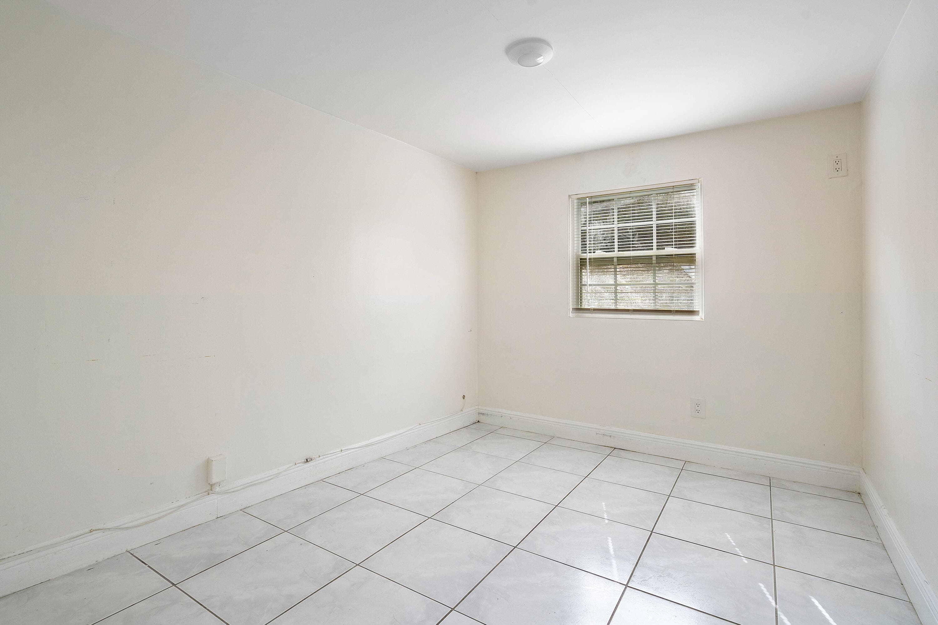 6130 Edwards Road, Margate, FL 33063 — photo 9 of 17