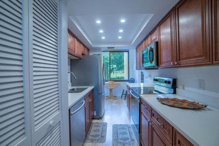 3205 Bridgewood Drive 3205, Boca Raton, FL 33434 — photo 12 of 25