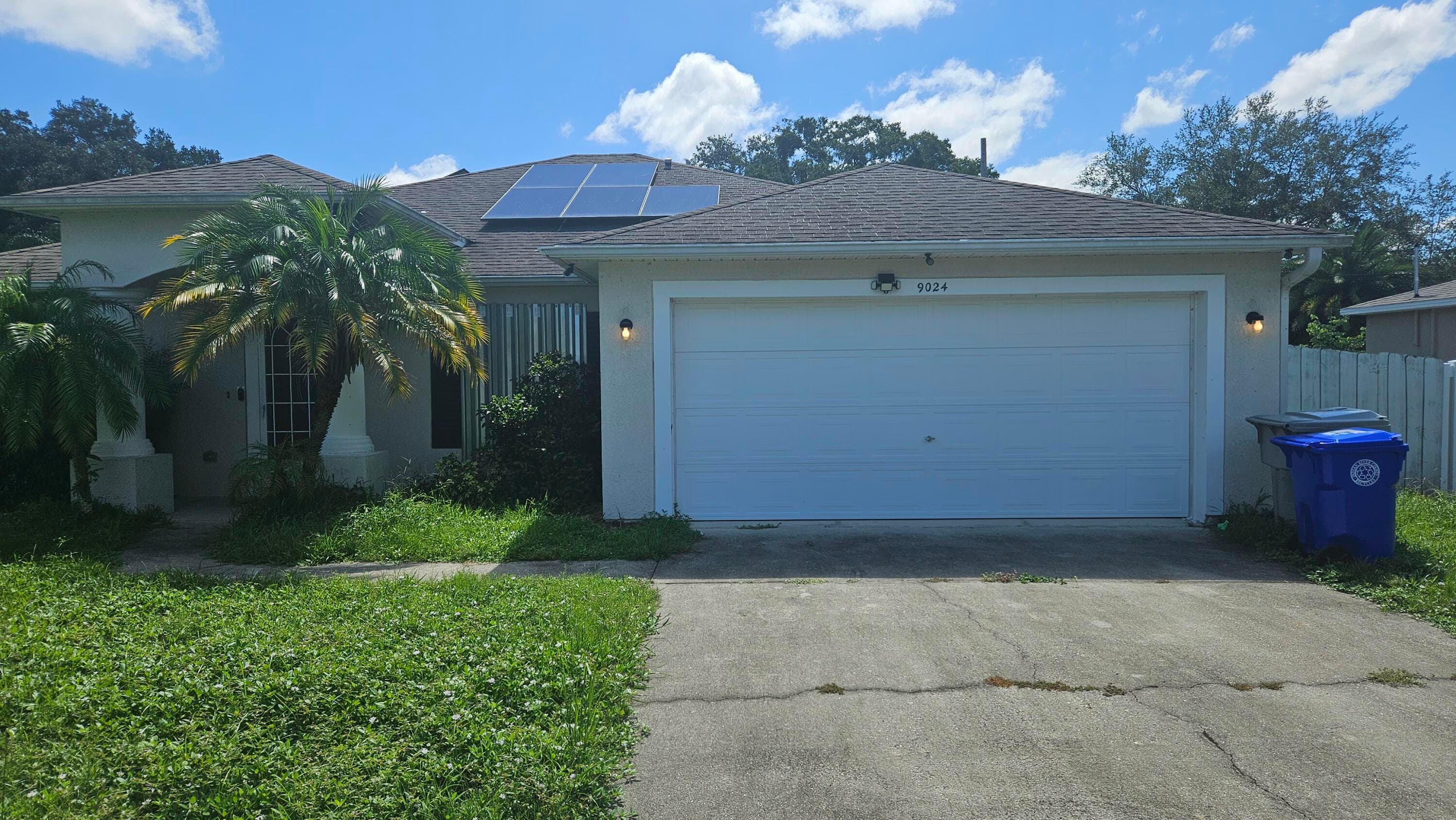 9024 100th Court, Vero Beach, FL 32967 — photo 1 of 33