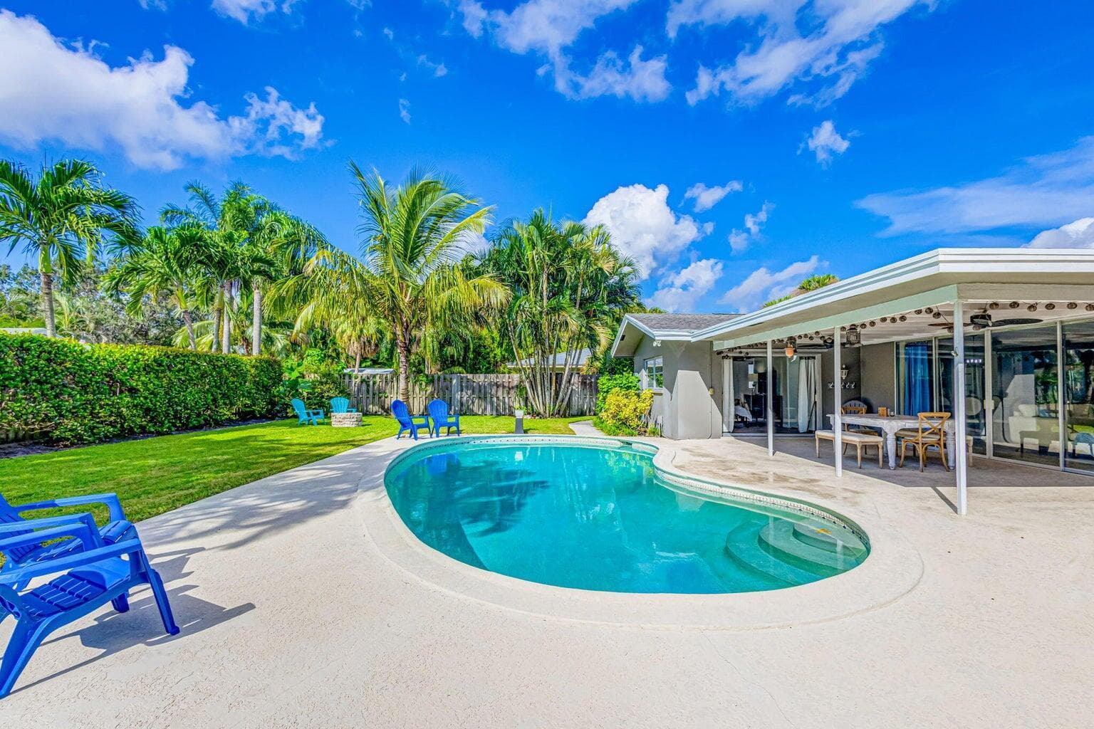 4370 Flax Court, Palm Beach Gardens, FL 33410 — photo 1 of 32