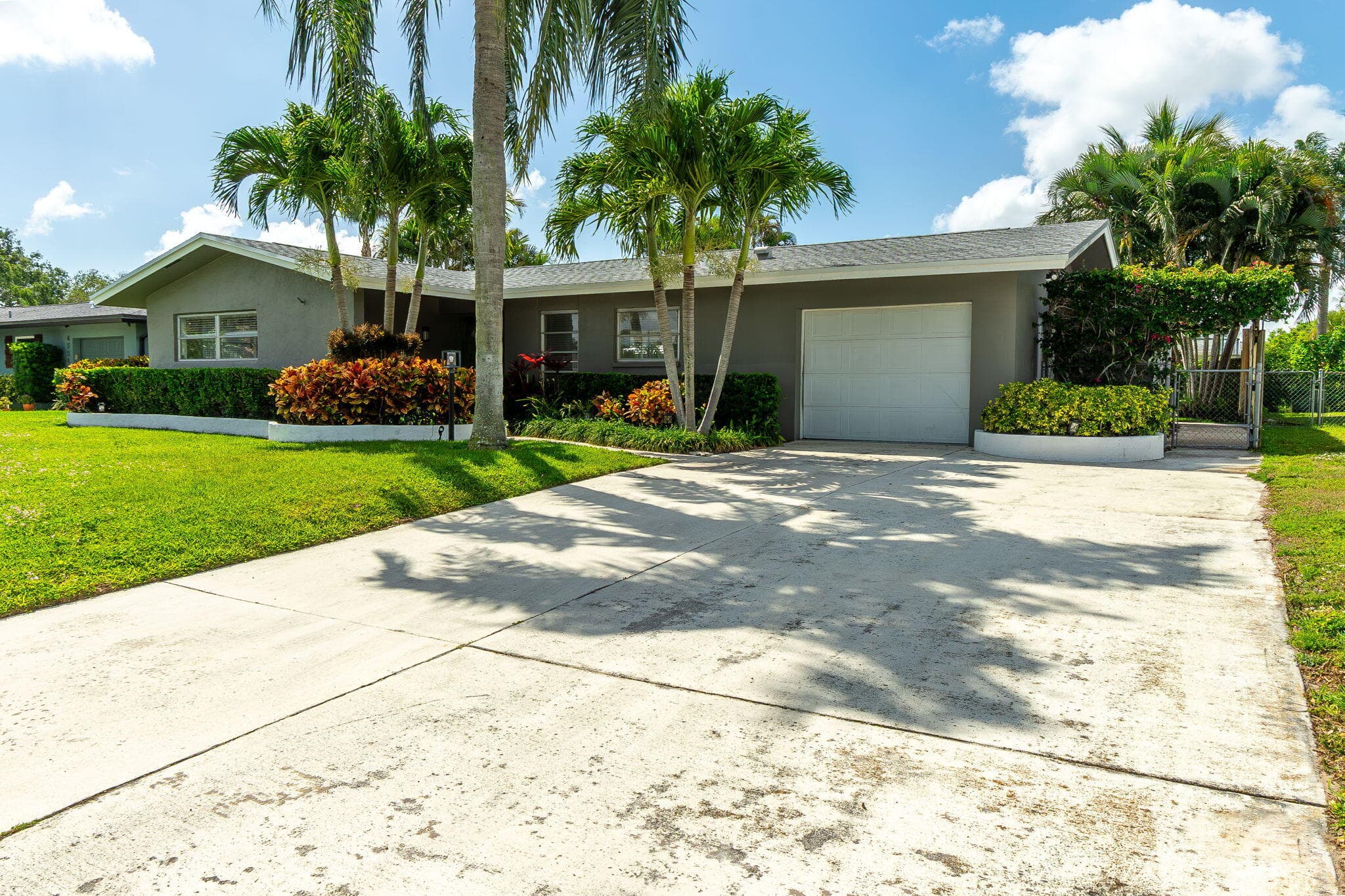 4370 Flax Court, Palm Beach Gardens, FL 33410 — photo 2 of 32