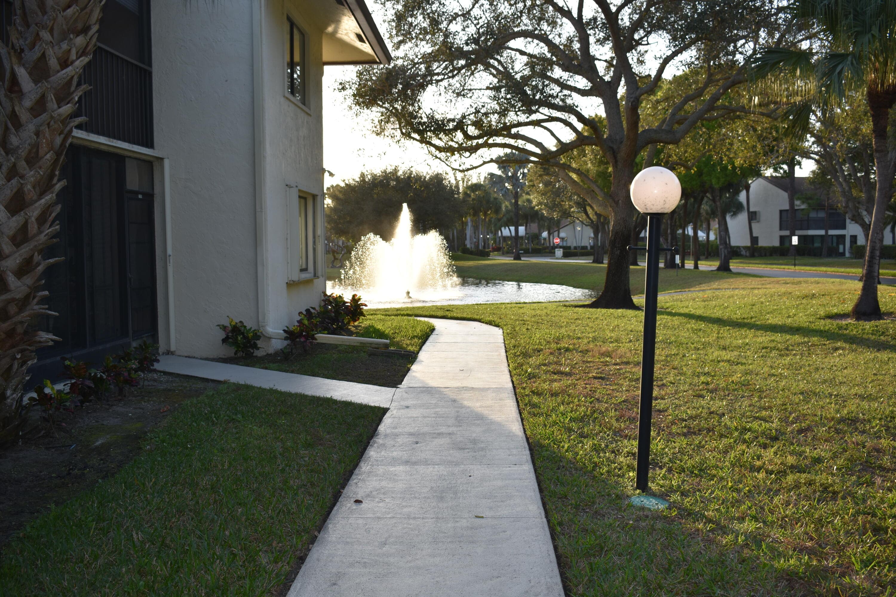 Condominium in Greenacres — photo 14 of 19