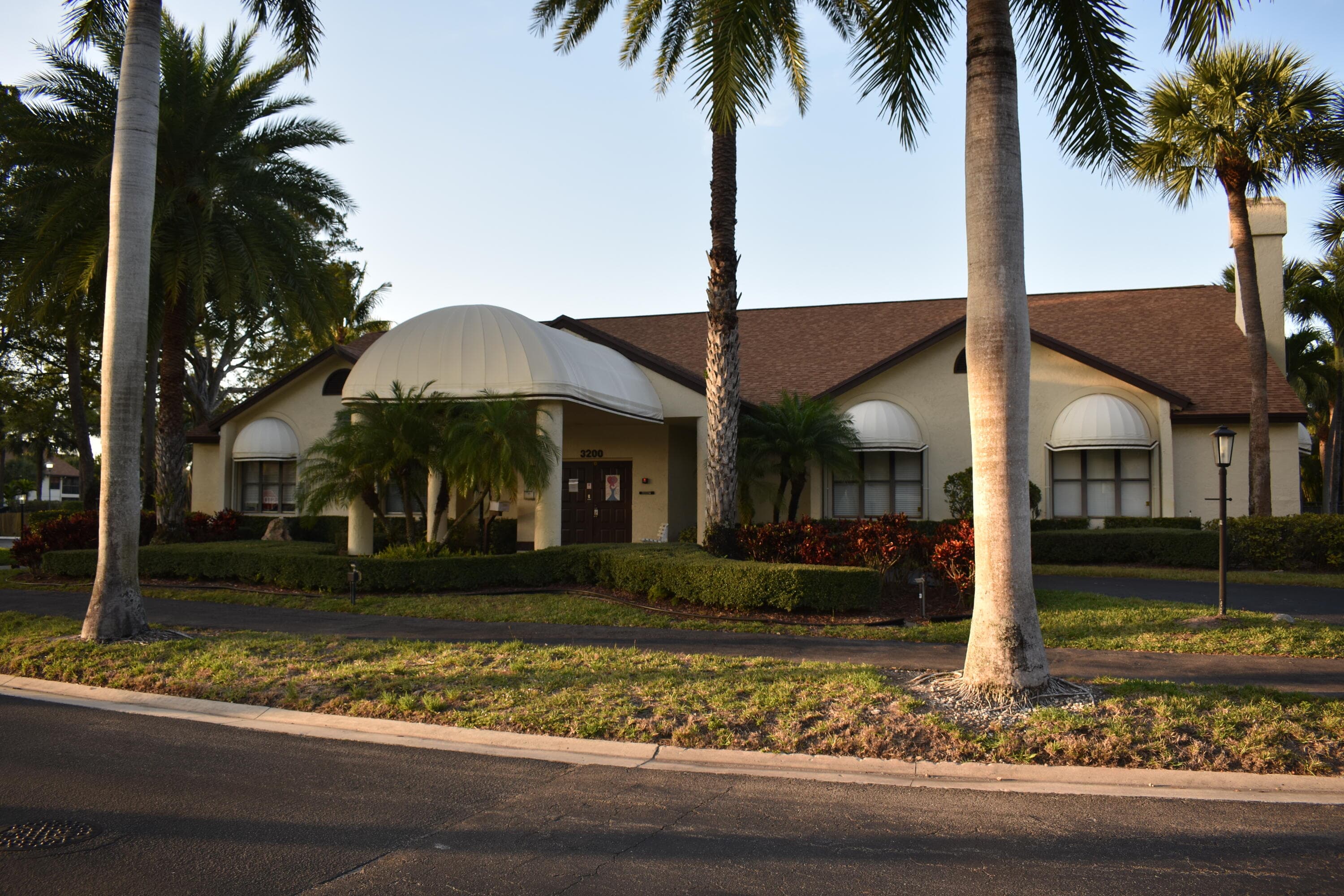 Condominium in Greenacres — photo 17 of 19