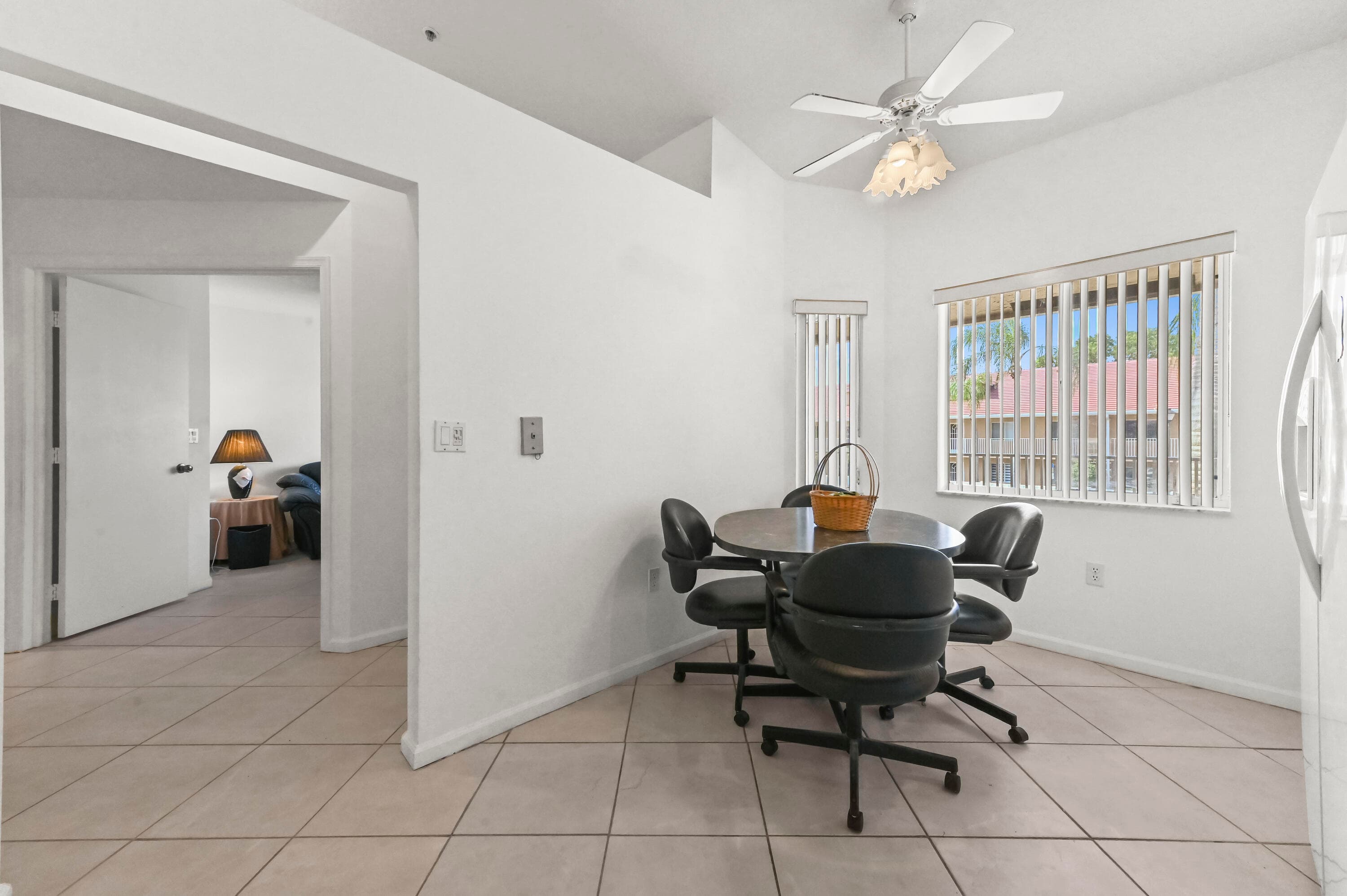 5952 Regal Glen Drive 207, Boynton Beach, FL 33437 — photo 3 of 48