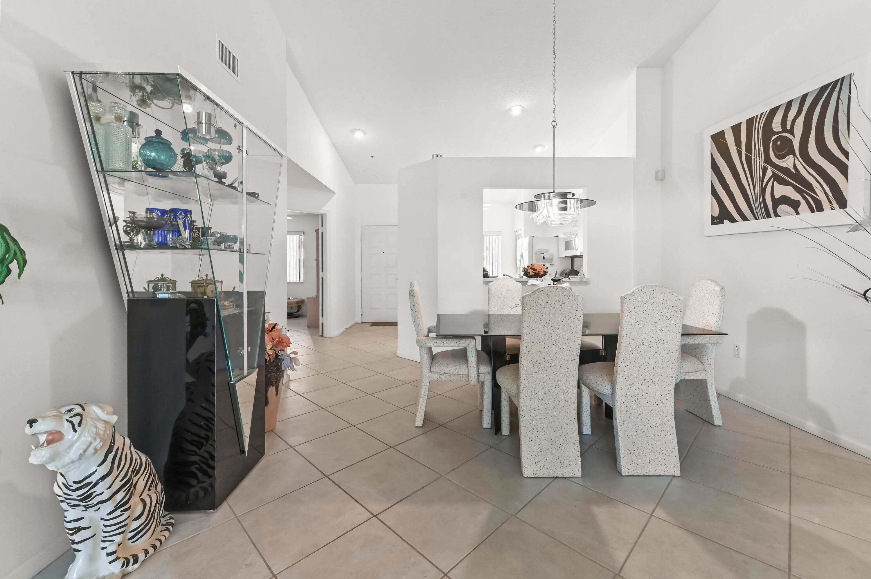 5952 Regal Glen Drive 207, Boynton Beach, FL 33437 — photo 9 of 48