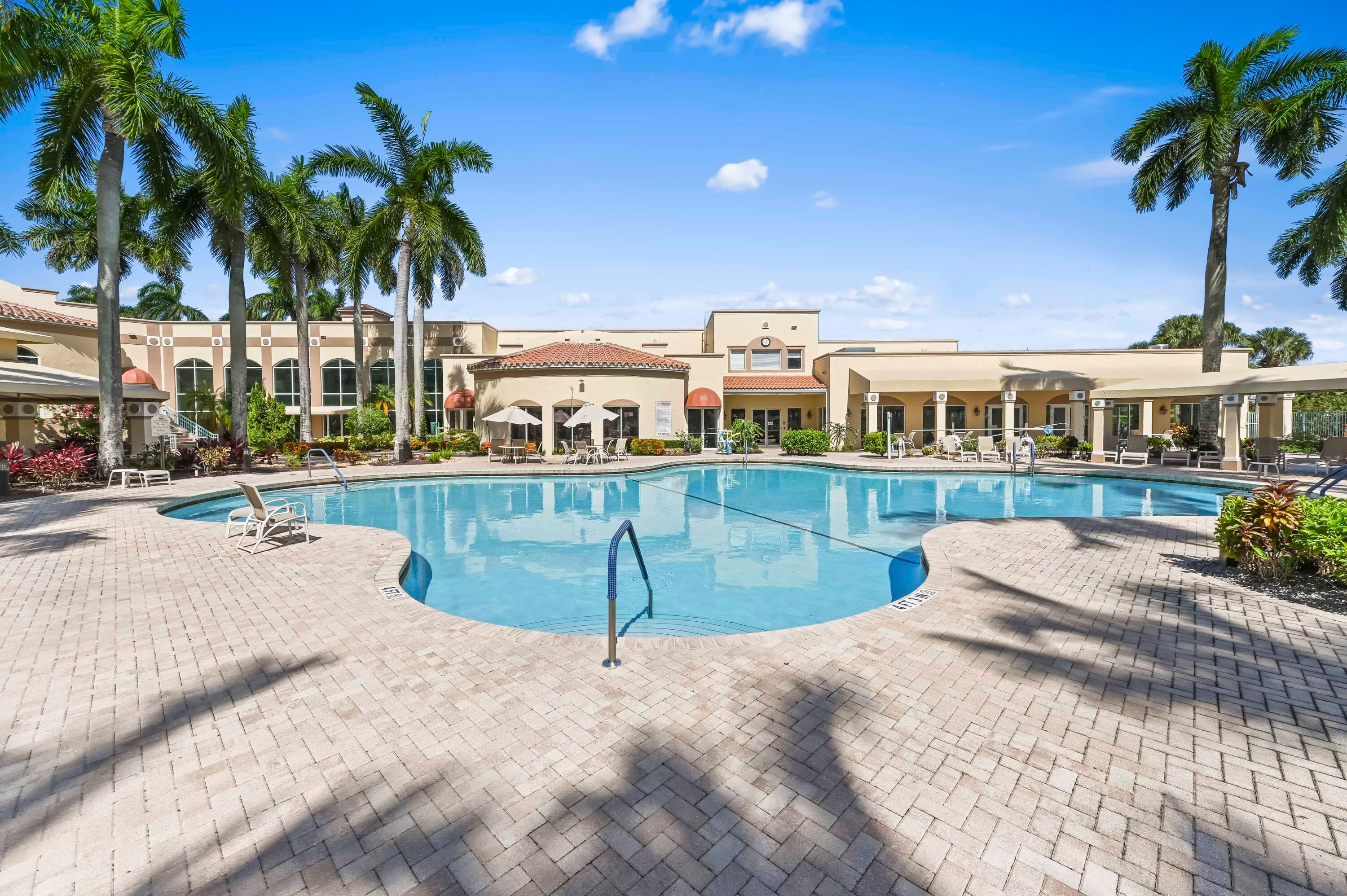 5952 Regal Glen Drive 207, Boynton Beach, FL 33437 — photo 29 of 48