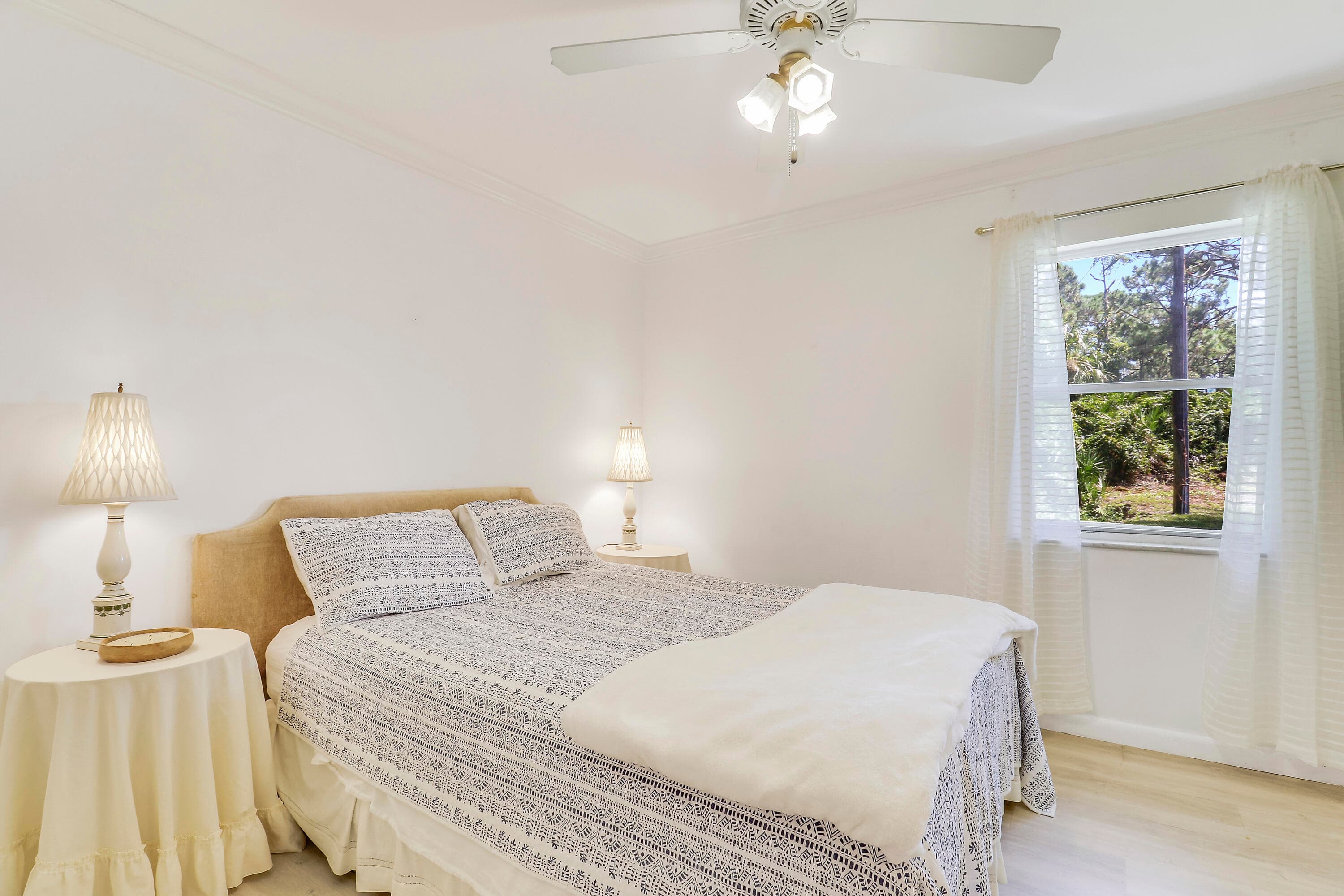 1329 Chippewa Street, Jupiter, FL 33458 — photo 8 of 36