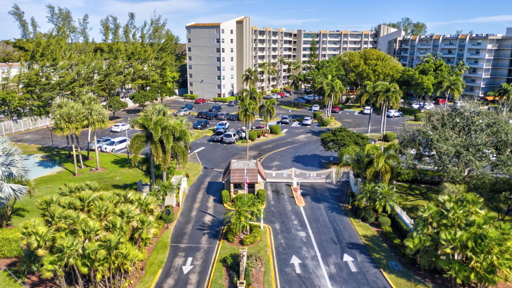 3910 Inverrary Boulevard 601-B, Lauderhill, FL 33319 — photo 30 of 56