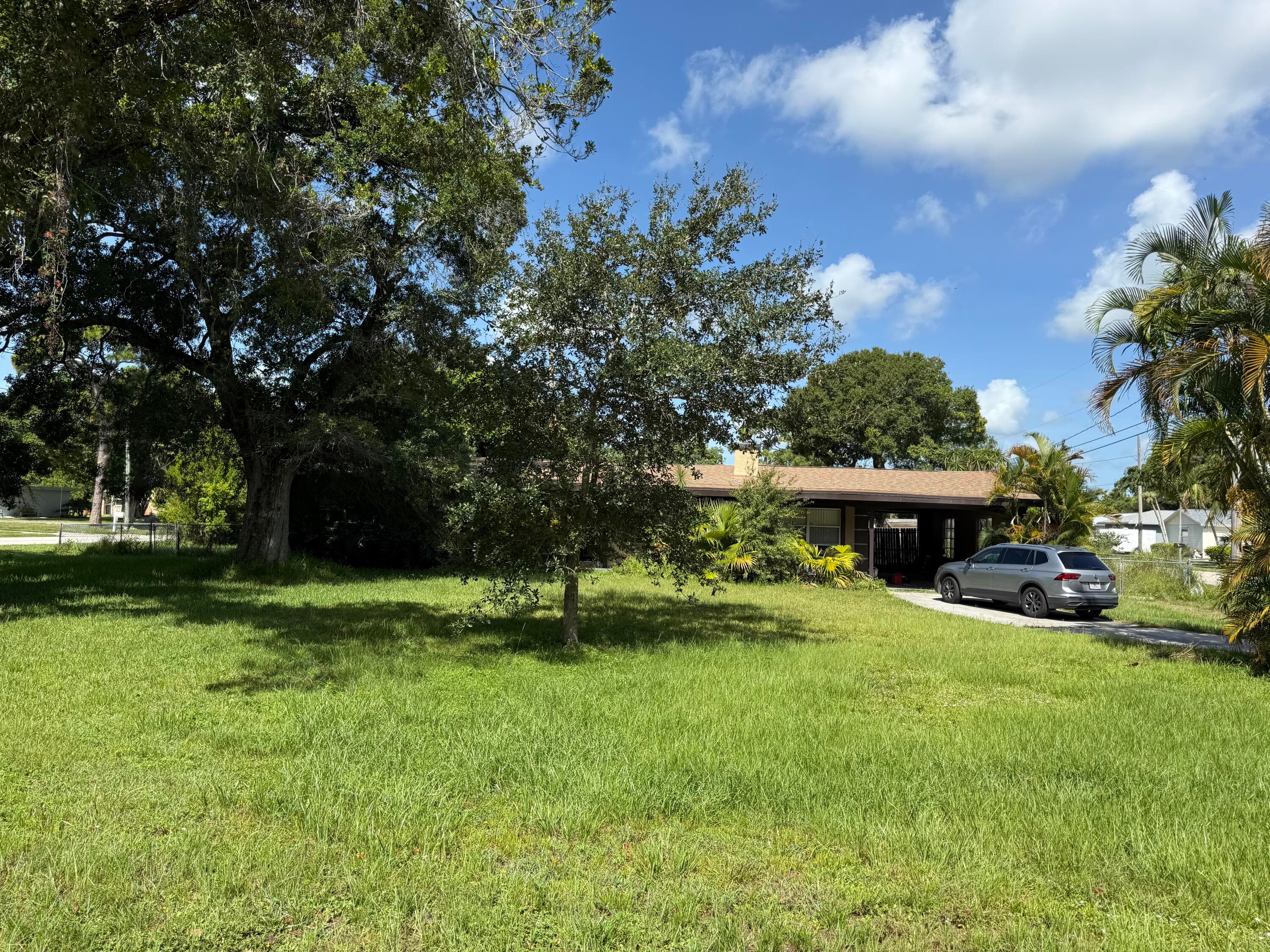 1001 Tortugas Avenue, Fort Pierce, FL 34982 — photo 1 of 36