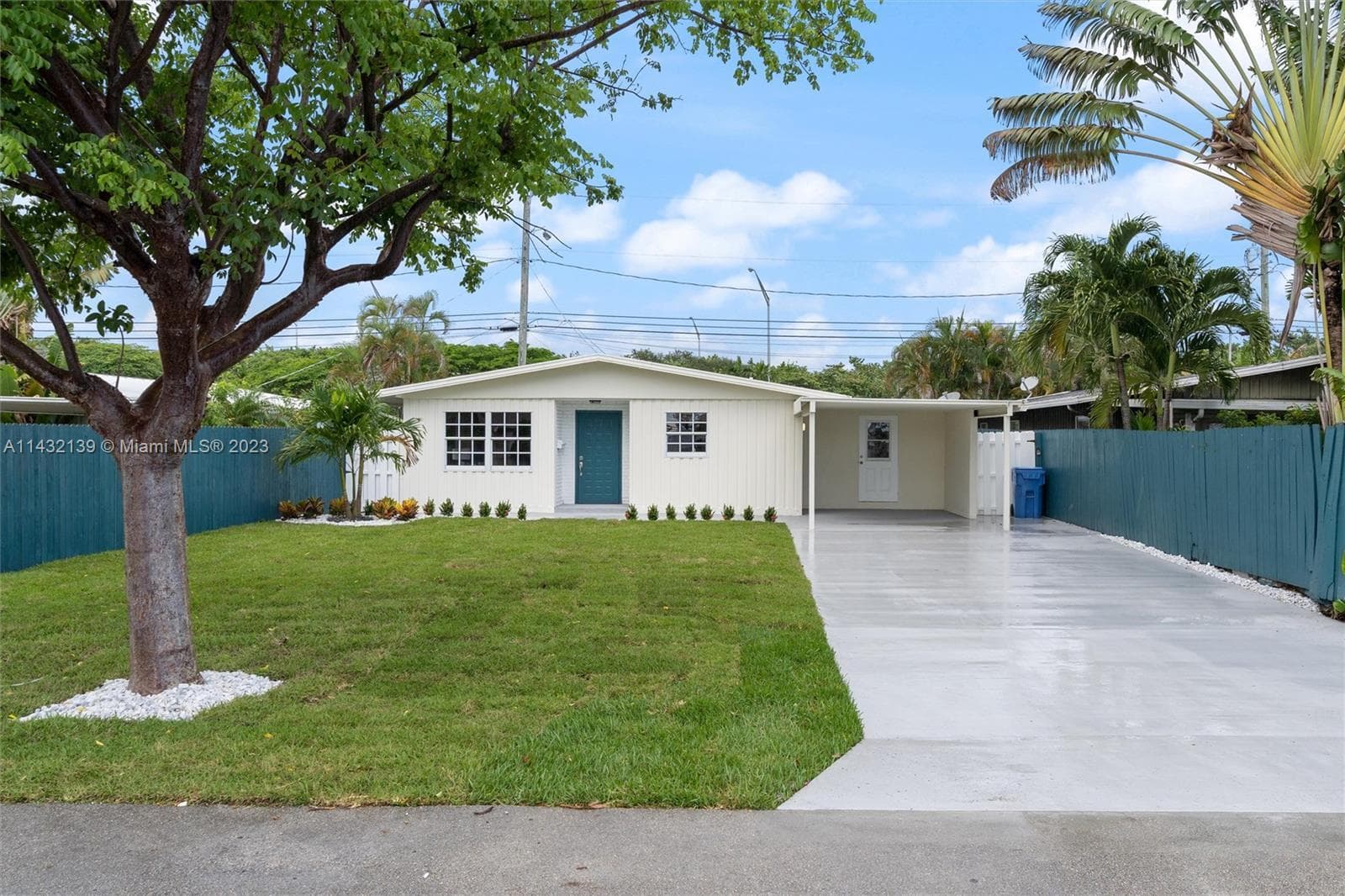 377 NW Nw 49th Street Street, Fort Lauderdale, FL 33309 — photo 1 of 17