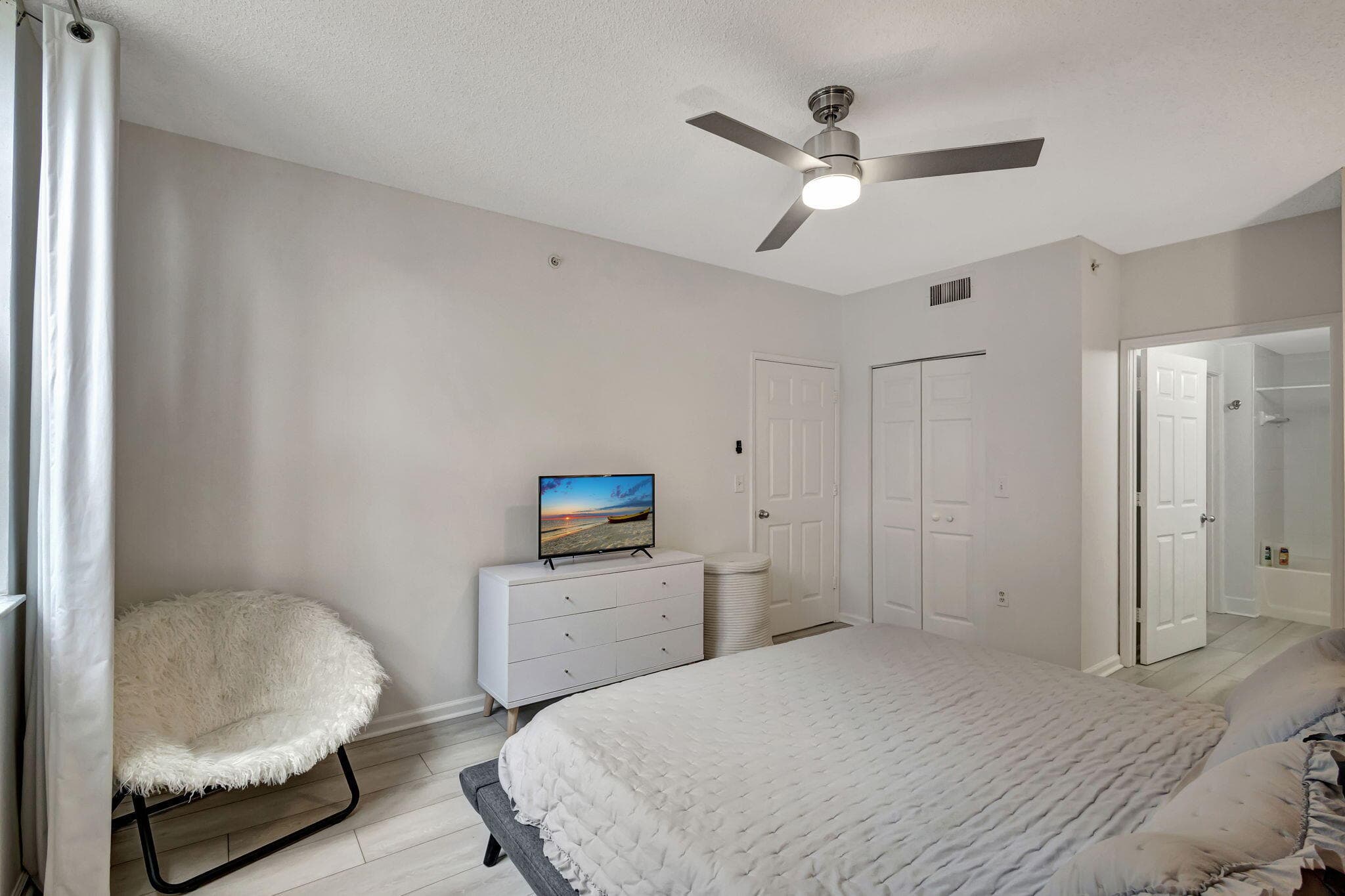 630 S Sapodilla Avenue 223, West Palm Beach, FL 33401 — photo 21 of 43