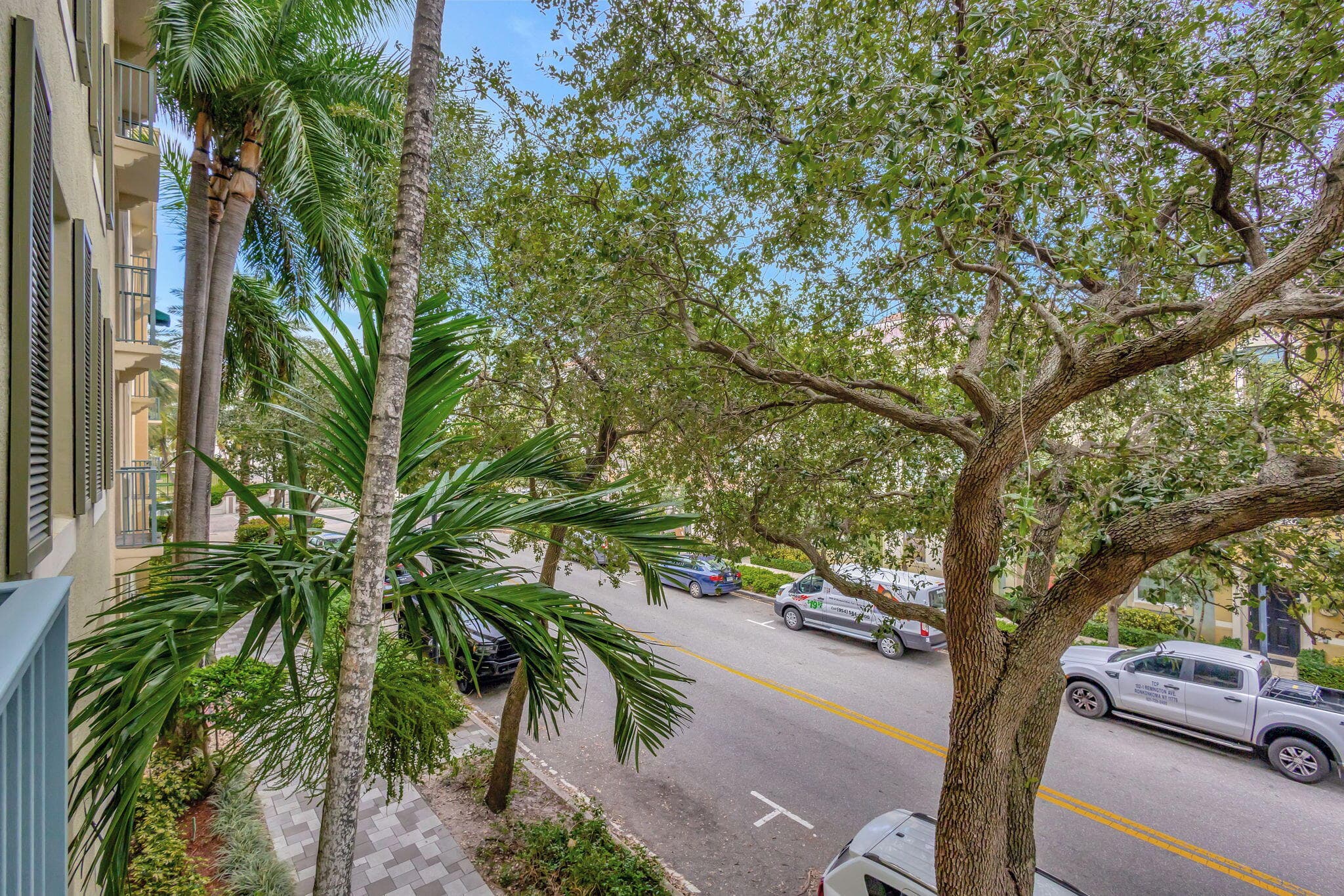 630 S Sapodilla Avenue 223, West Palm Beach, FL 33401 — photo 17 of 43