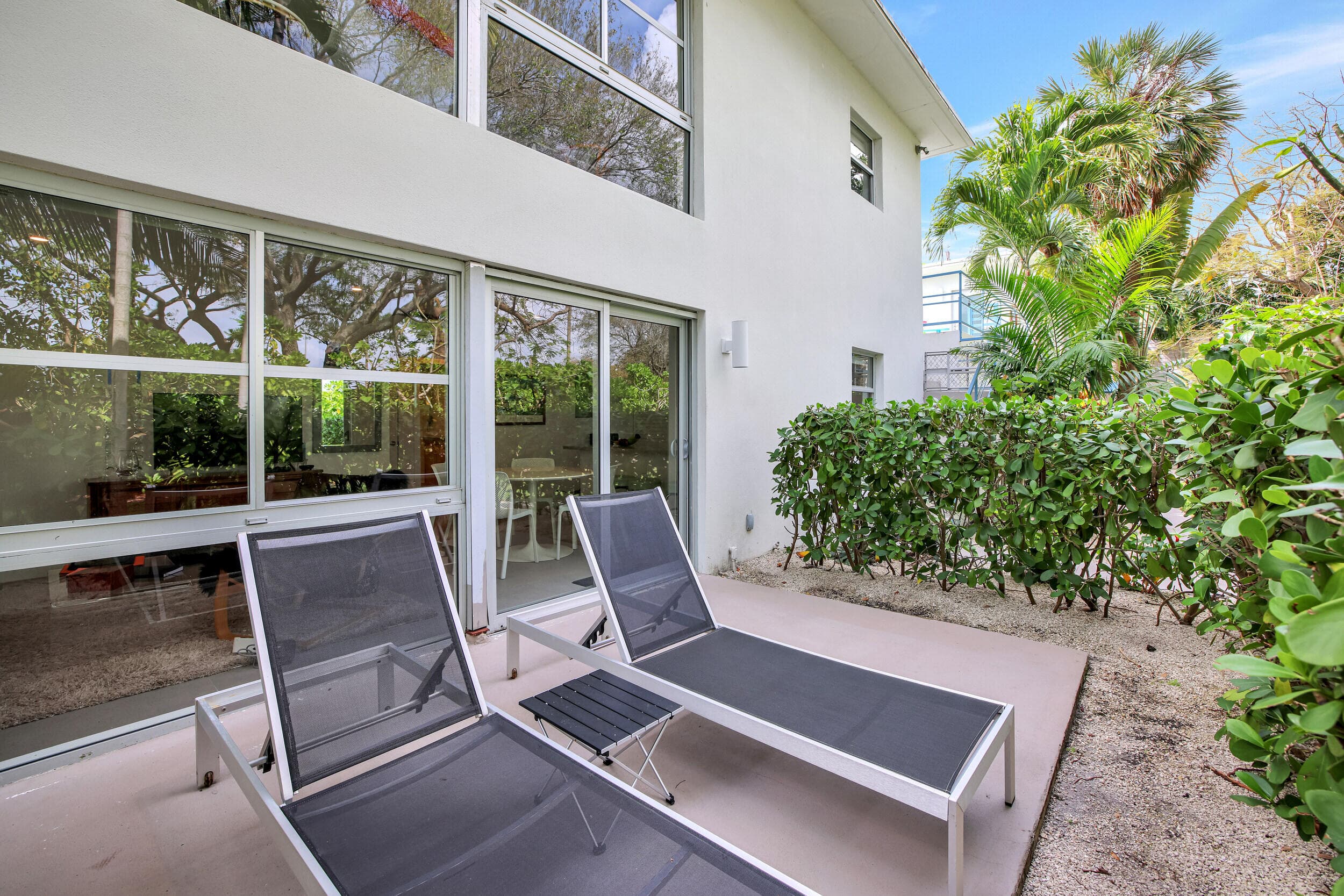 625 NE 13th Avenue, Fort Lauderdale, FL 33304 — photo 27 of 93
