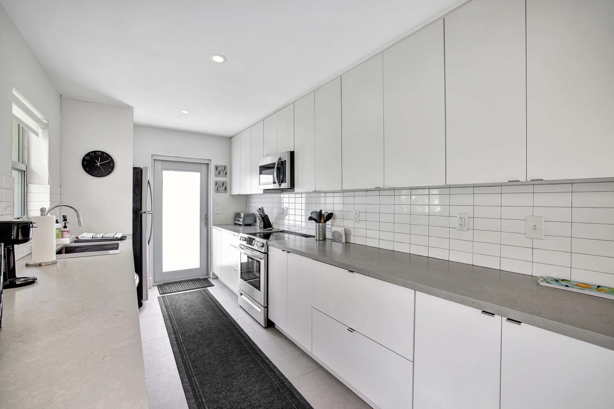 625 NE 13th Avenue, Fort Lauderdale, FL 33304 — photo 55 of 93
