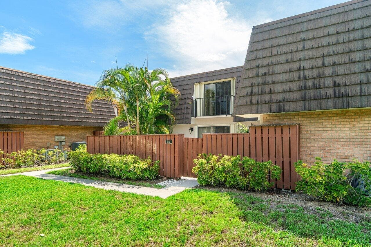 1619 16th Court 26, Jupiter, FL 33477 — photo 1 of 30