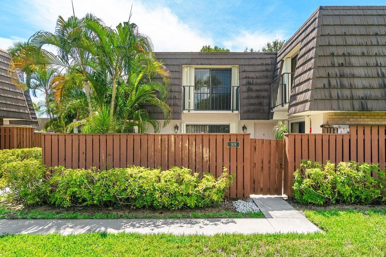 1619 16th Court 26, Jupiter, FL 33477 — photo 2 of 30