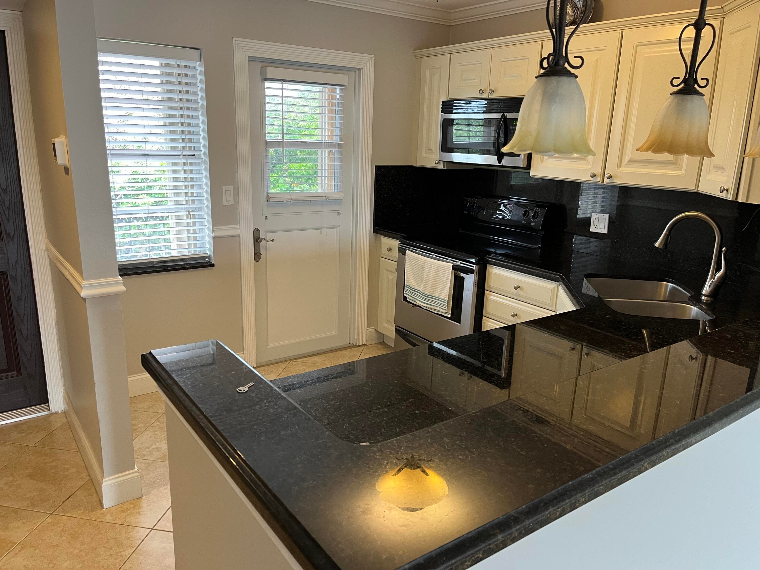 2871 N Ocean Boulevard N V345, Boca Raton, FL 33431 — photo 7 of 13