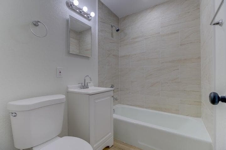 3005 Tennessee Avenue, Fort Pierce, FL 34947 — photo 15 of 20