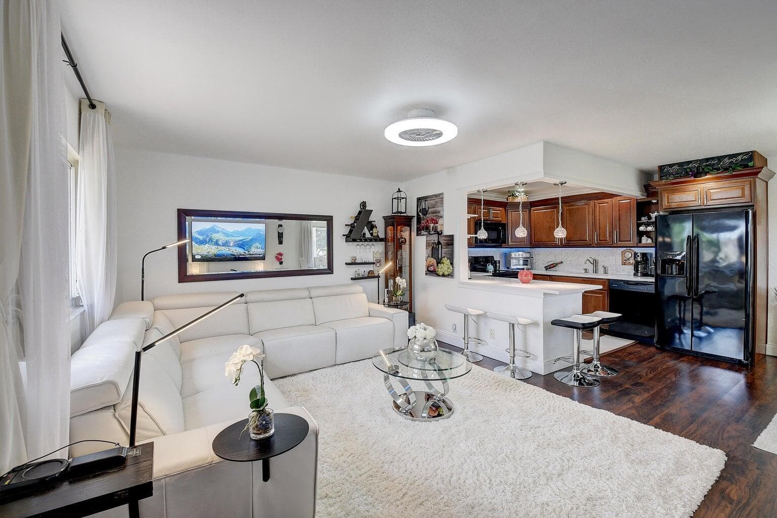 123 Saxony C, Delray Beach, FL 33446 — photo 1 of 51