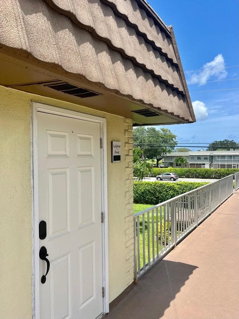 123 Saxony C, Delray Beach, FL 33446 — photo 30 of 51