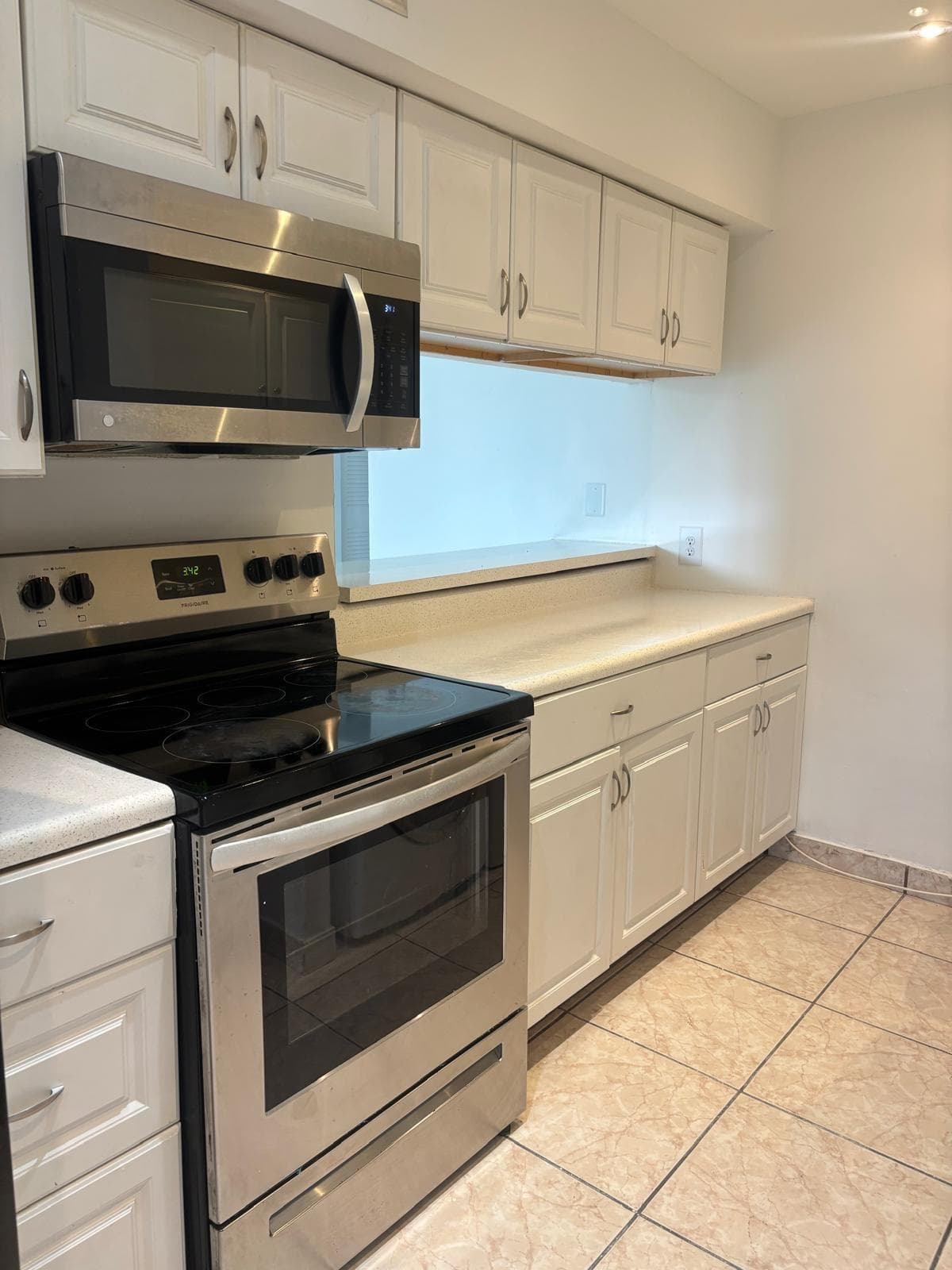 2075 NW 46th Avenue I102, Lauderhill, FL 33313 — photo 1 of 4