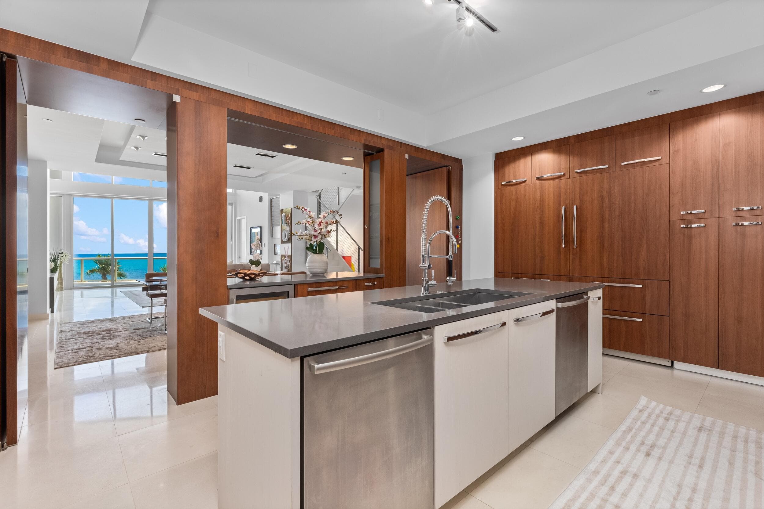 1000 S Ocean Boulevard 103, Boca Raton, FL 33432 — photo 26 of 61
