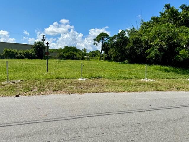 2350 Shenandoah Road NE, Palm Bay, FL 32905 — photo 3 of 7