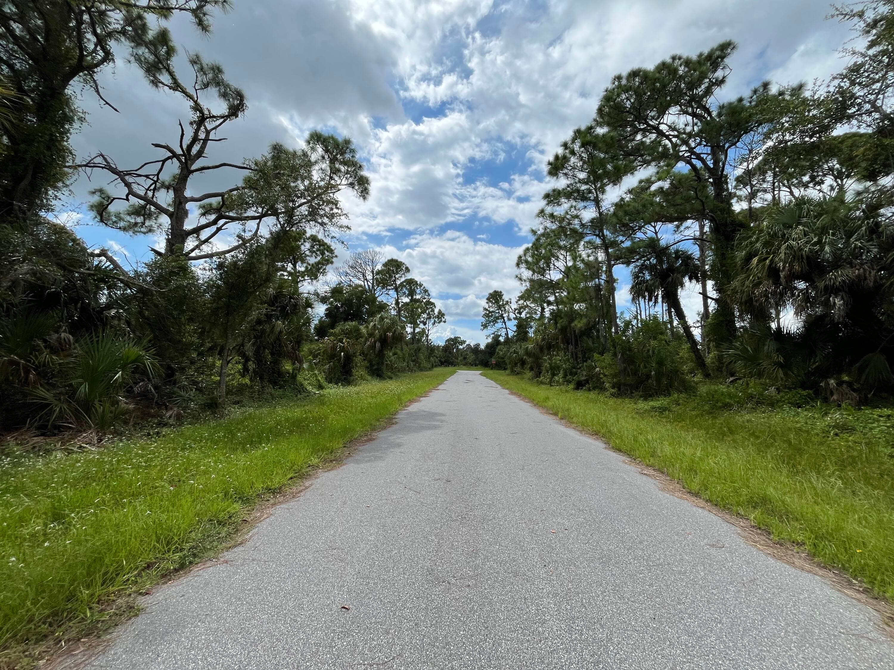 15501 Whitehall Avenue, Port Charlotte, FL 33953 — photo 4 of 16