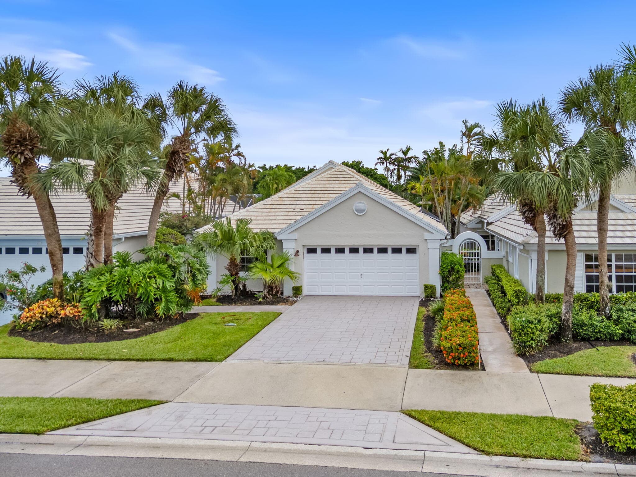 9190 Heathridge Drive, West Palm Beach, FL 33411 — photo 1 of 37