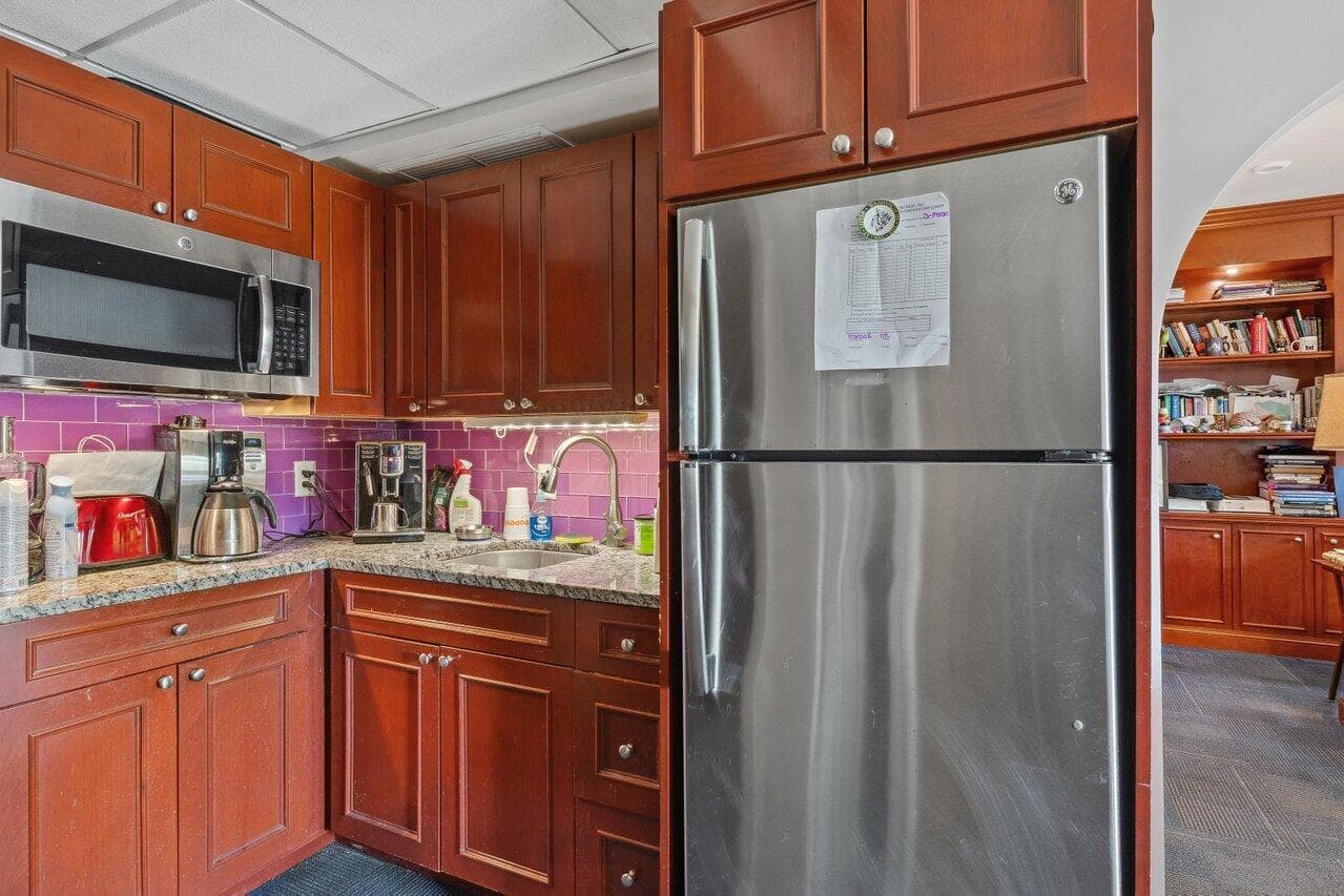 7051 Seacrest Boulevard, Lake Worth, FL 33462 — photo 19 of 52