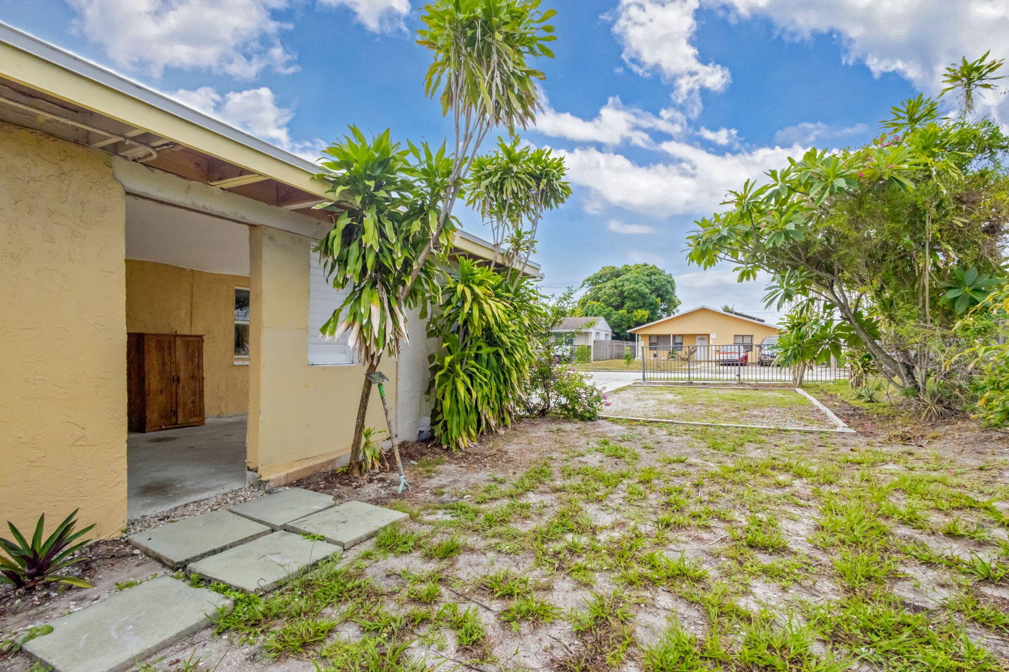 1136 W 7th Street, Riviera Beach, FL 33404 — photo 36 of 56
