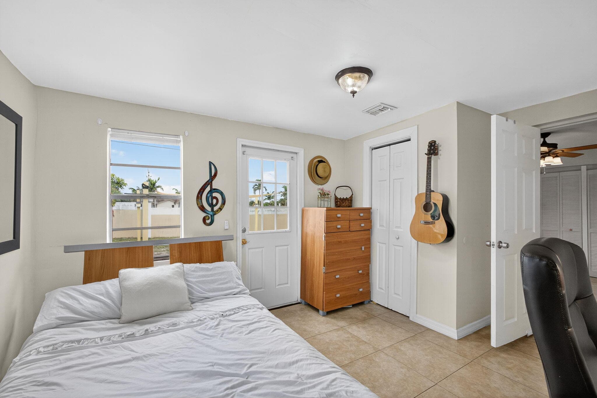 1136 W 7th Street, Riviera Beach, FL 33404 — photo 22 of 56
