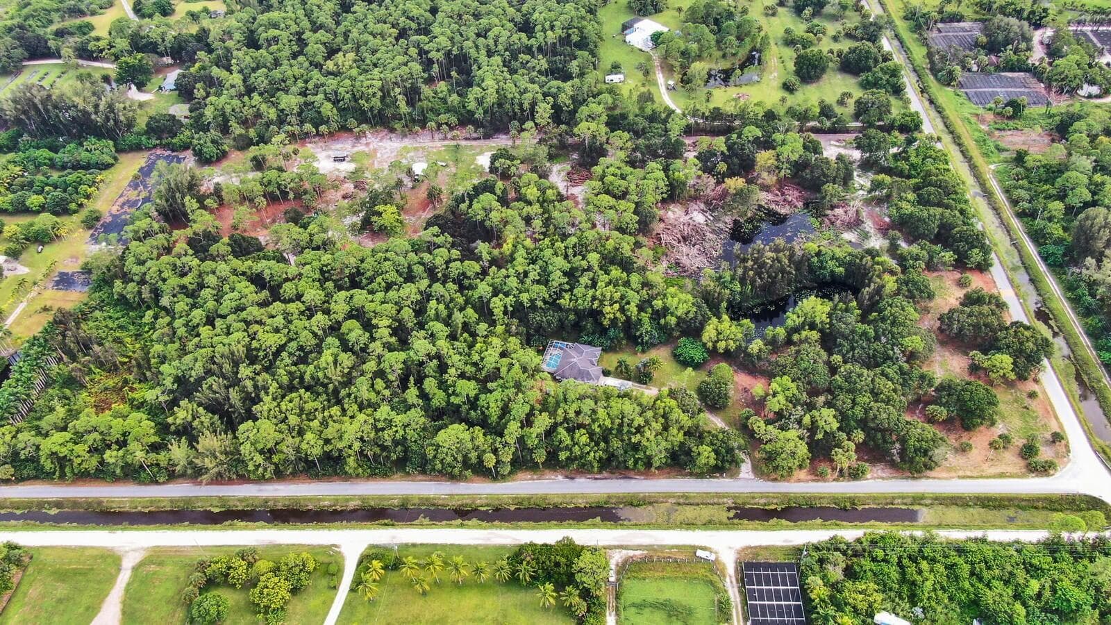 15884 North Road, Loxahatchee Groves, FL 33470 — photo 36 of 47