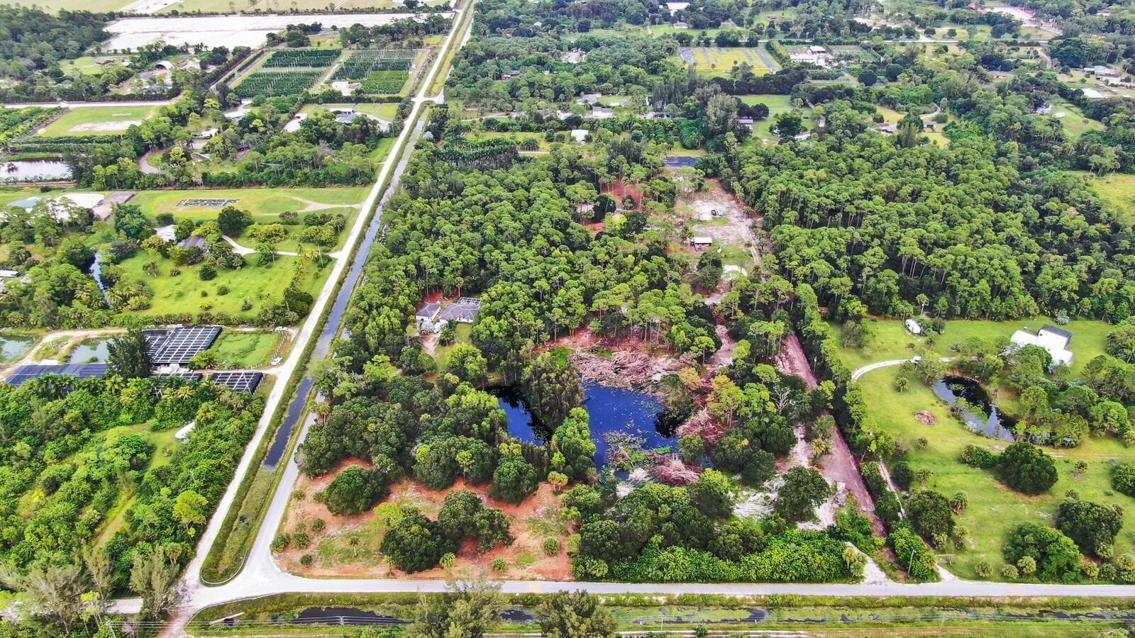 15884 North Road, Loxahatchee Groves, FL 33470 — photo 37 of 47