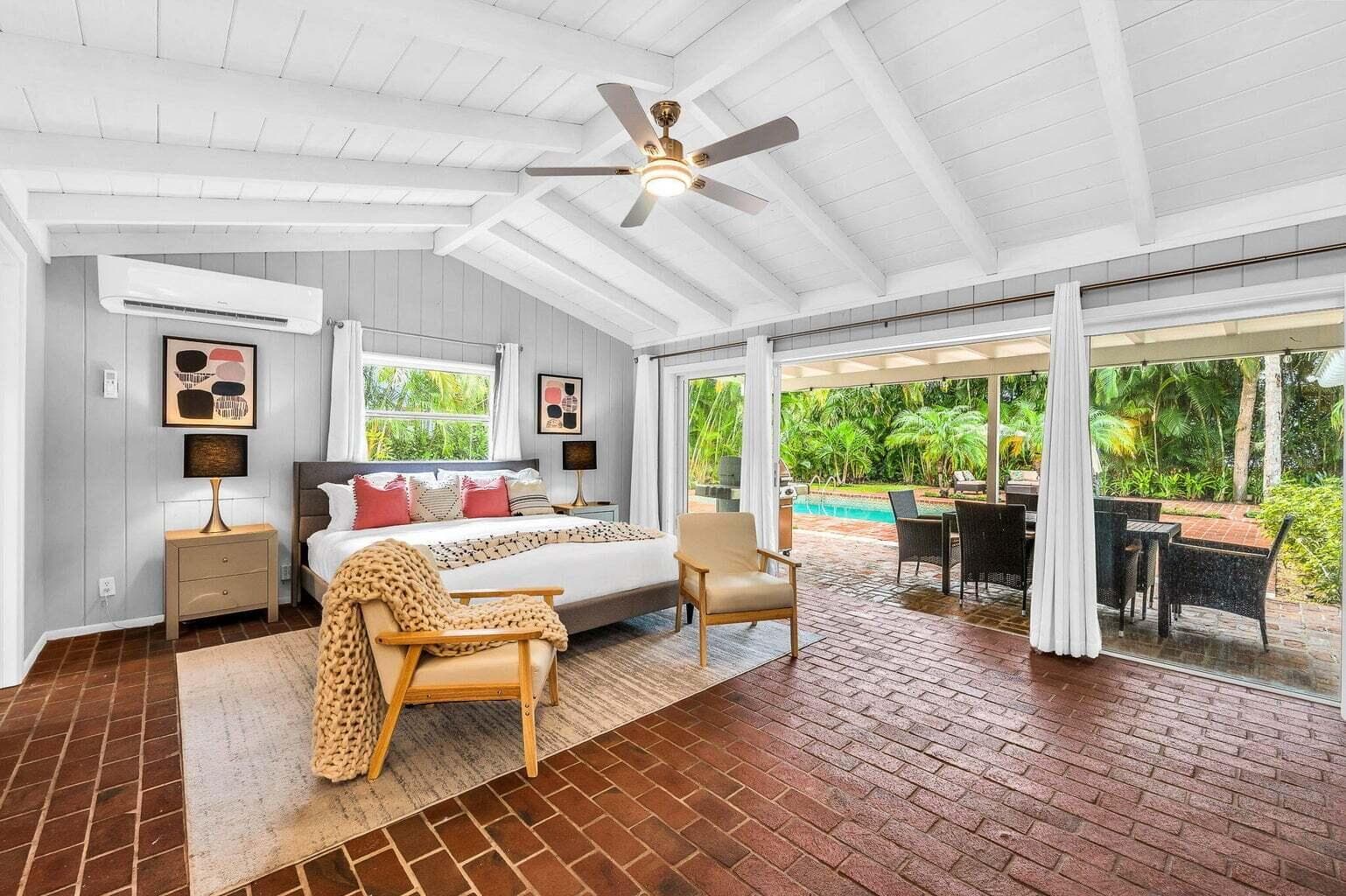 127 Miramar Way, West Palm Beach, FL 33405 — photo 14 of 26