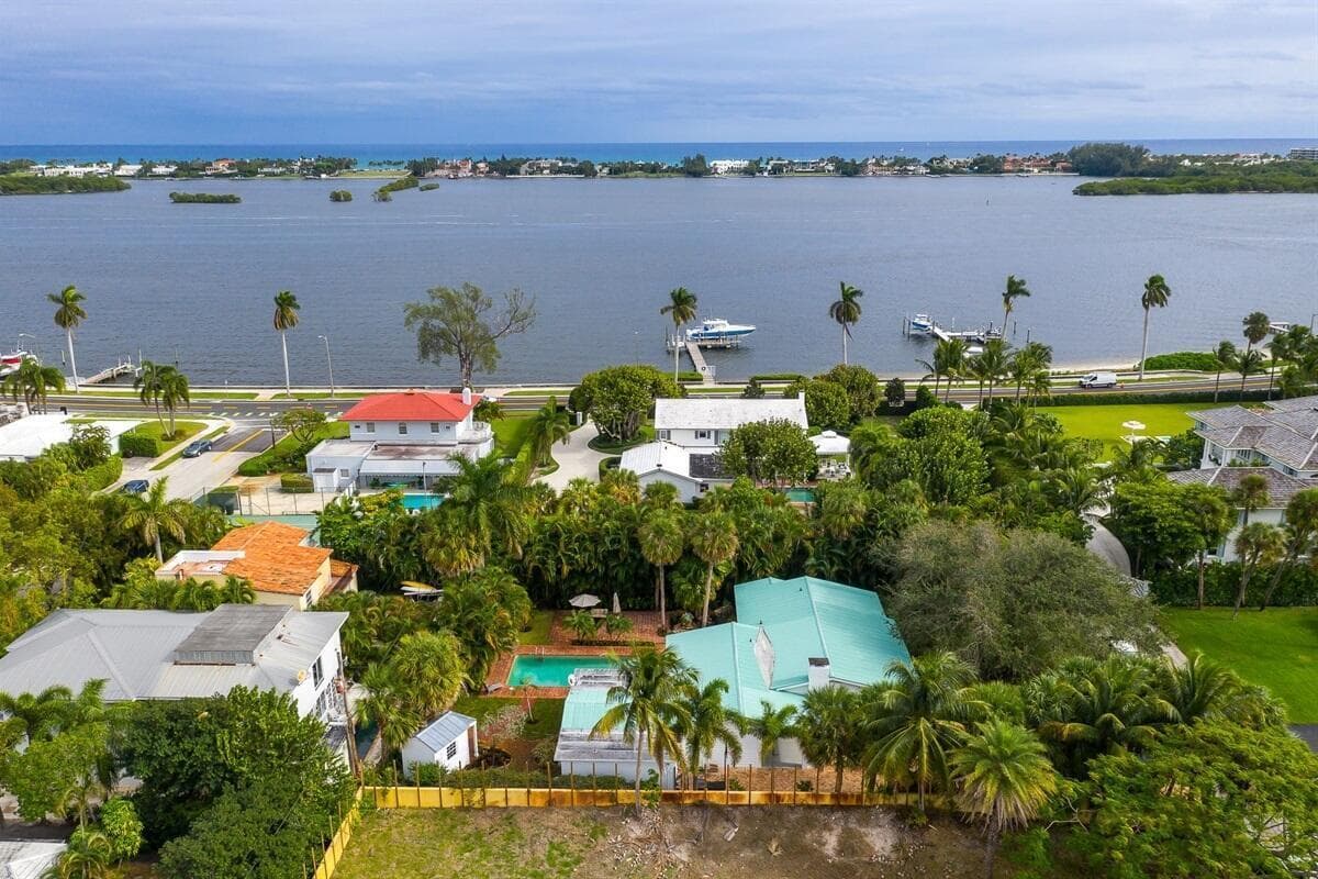 127 Miramar Way, West Palm Beach, FL 33405 — photo 26 of 26
