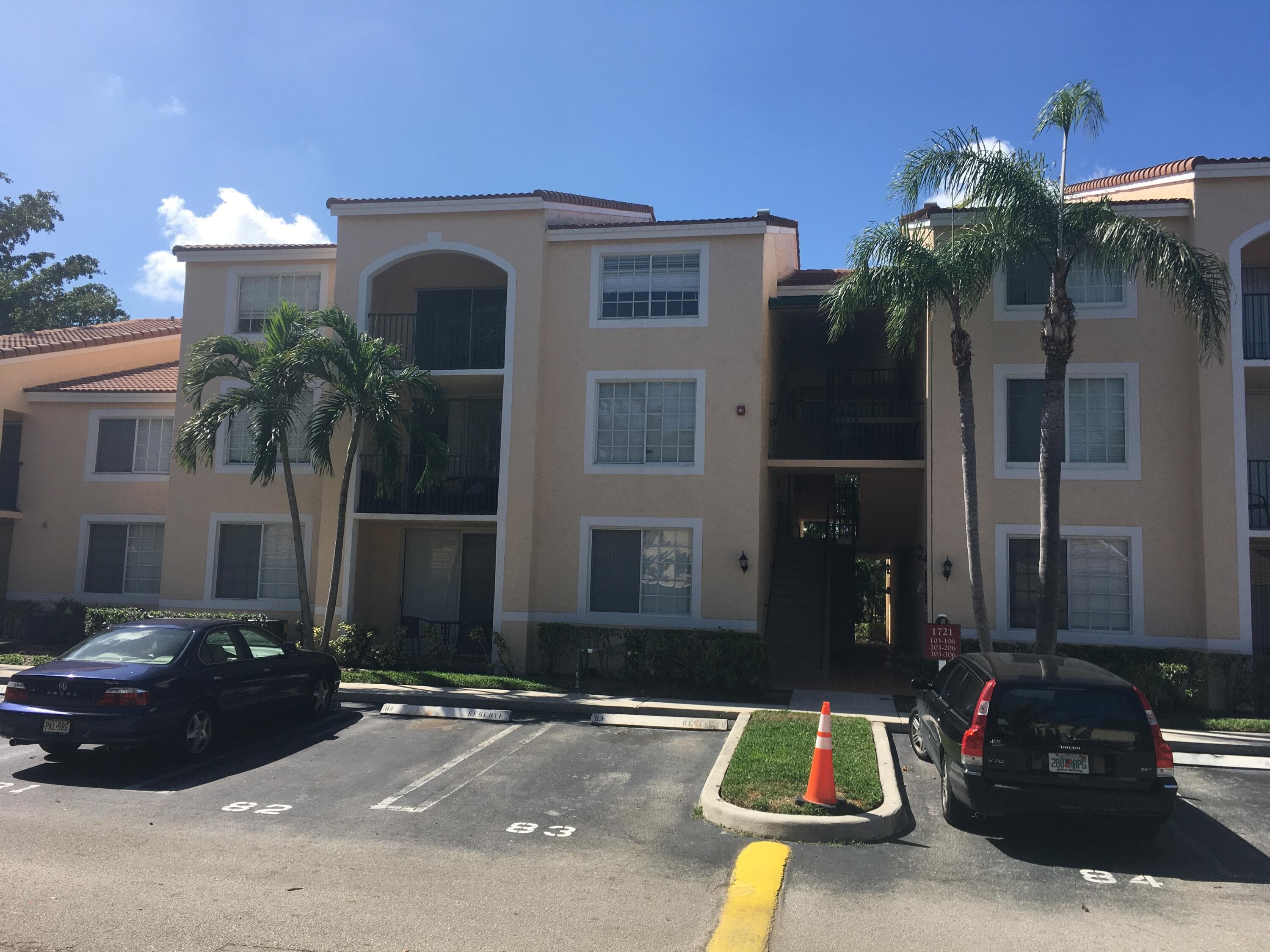 1721 Village 303 Boulevard 303, West Palm Beach, FL 33409 — photo 2 of 13