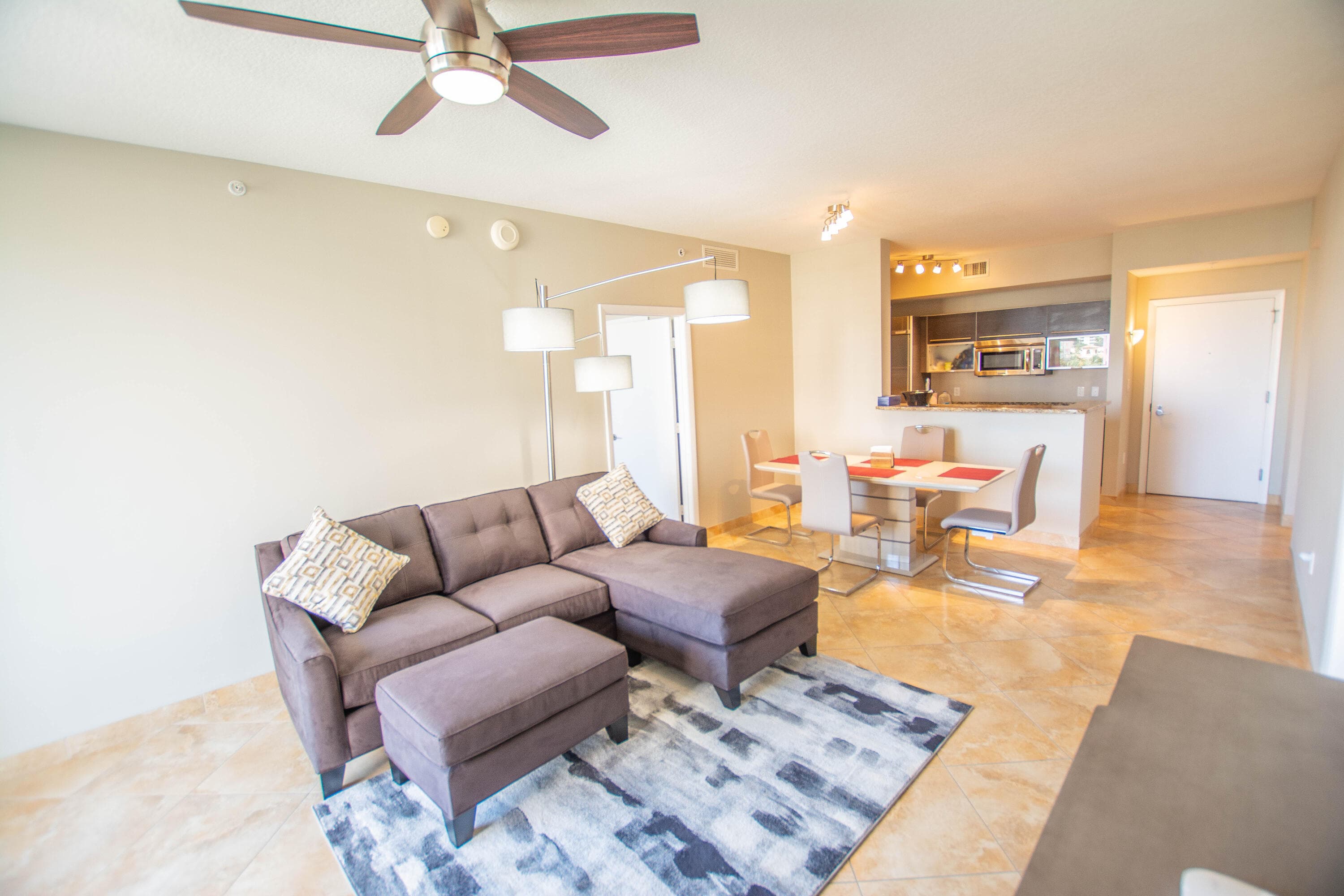 550 Okeechobee Boulevard 506, West Palm Beach, FL 33401 — photo 1 of 24