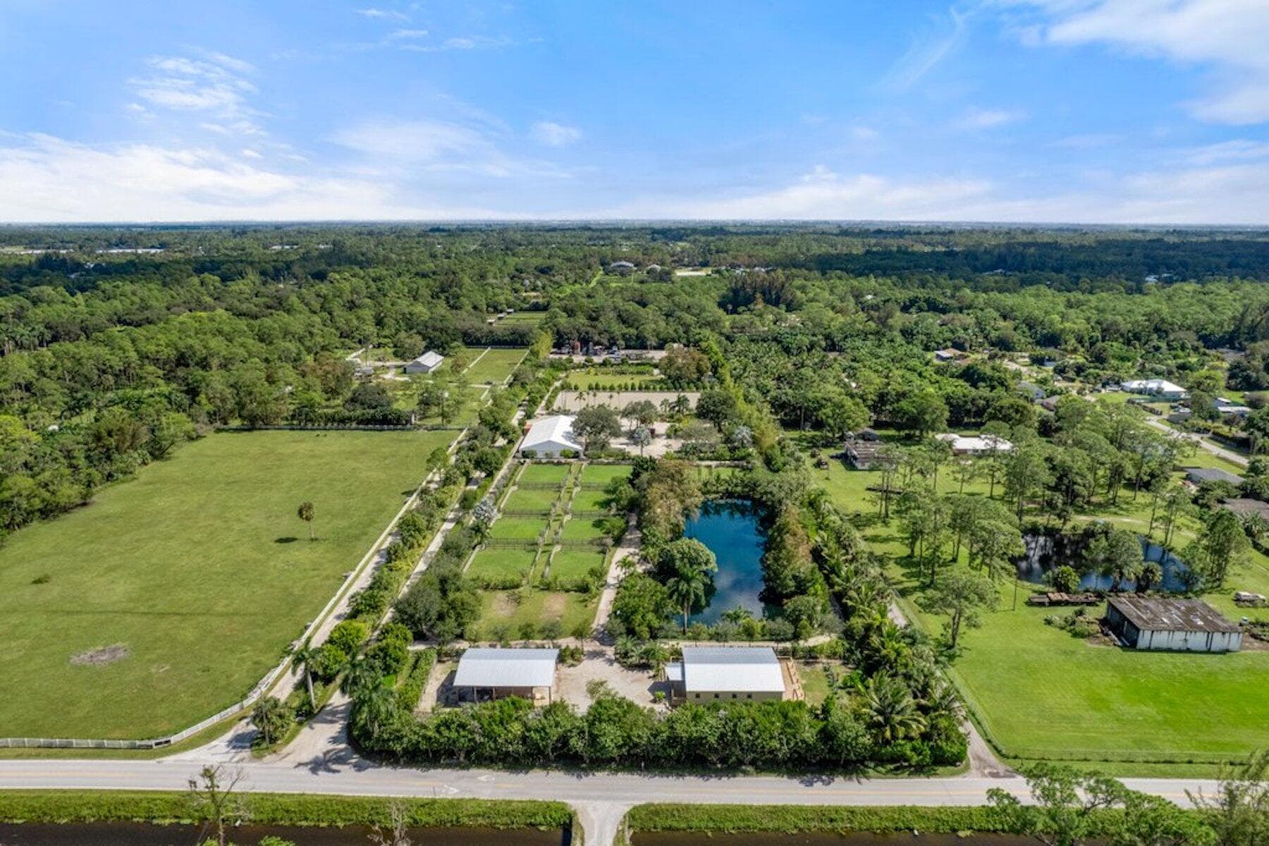 1754 B Road, Loxahatchee Groves, FL 33470 — photo 4 of 32