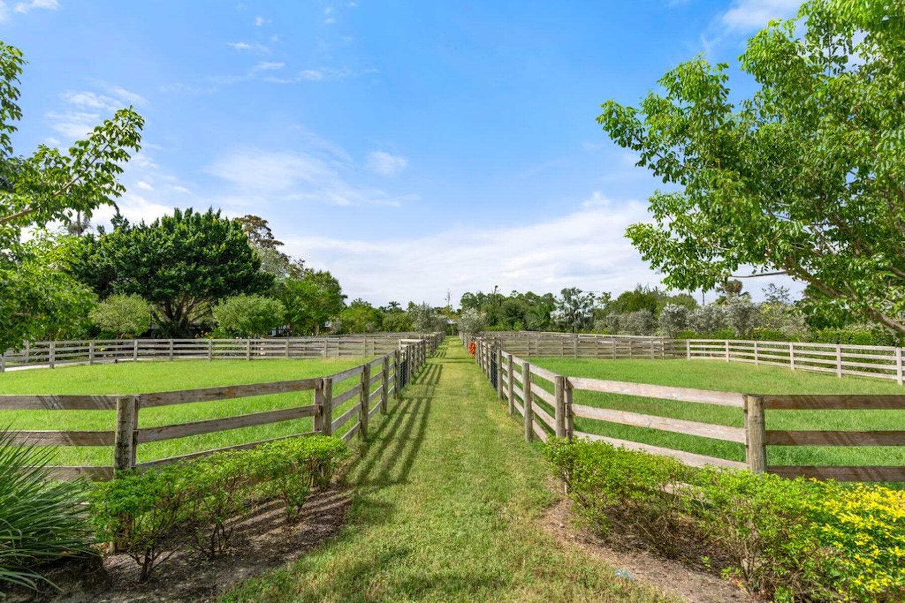 1754 B Road, Loxahatchee Groves, FL 33470 — photo 26 of 32