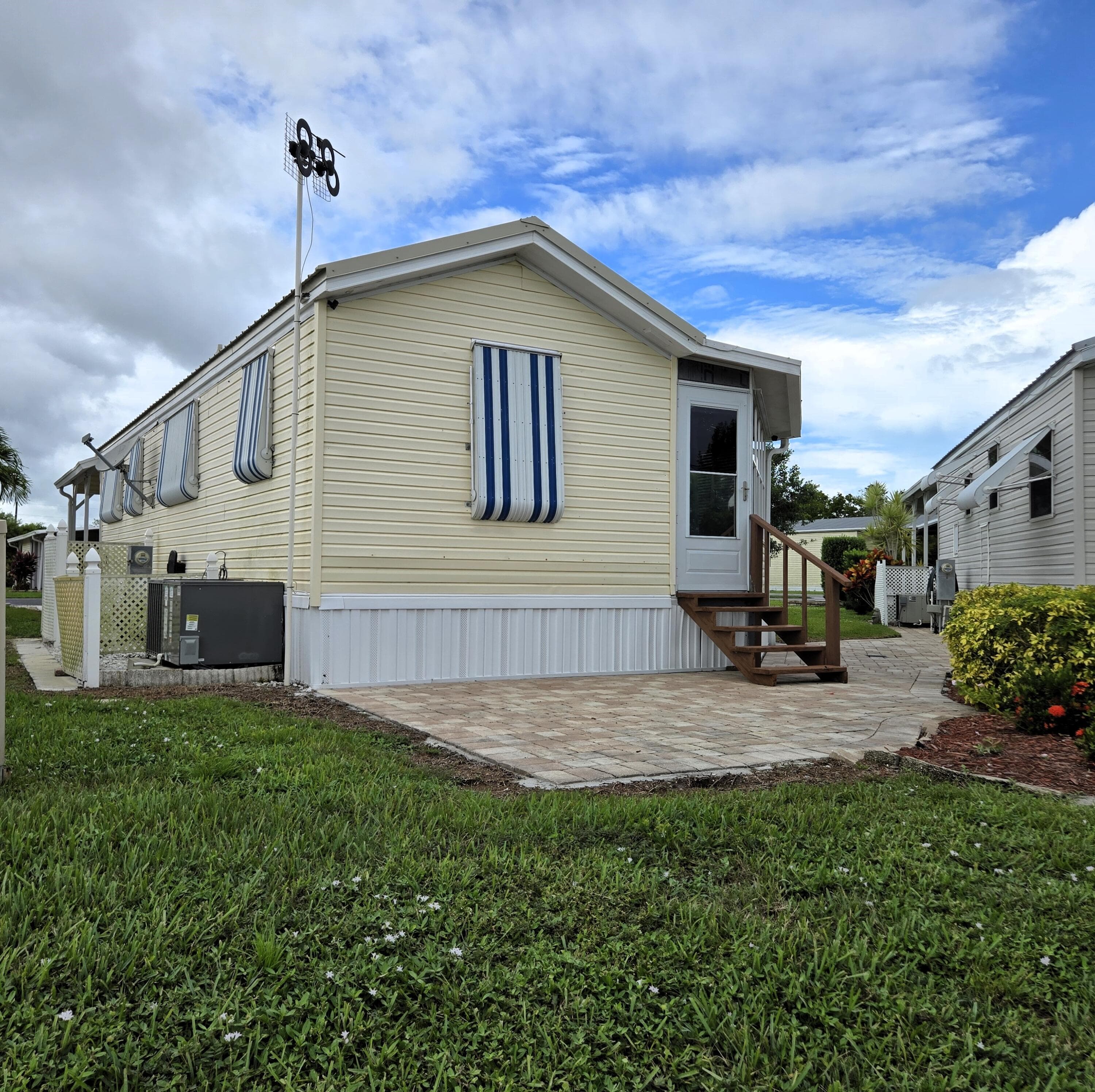 12240 SE 138th Boulevard 225, Okeechobee, FL 34974 — photo 35 of 50