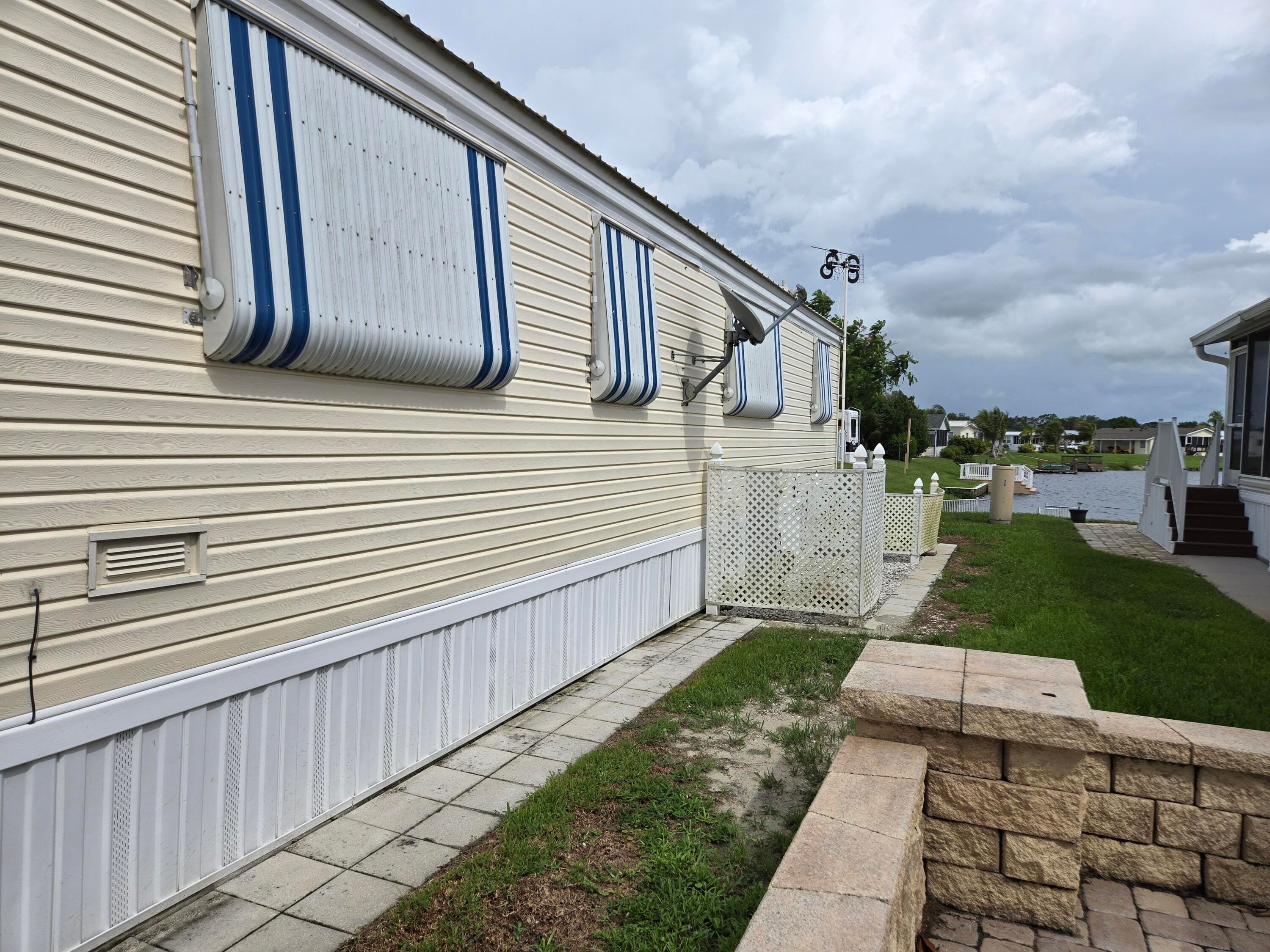 12240 SE 138th Boulevard 225, Okeechobee, FL 34974 — photo 41 of 50