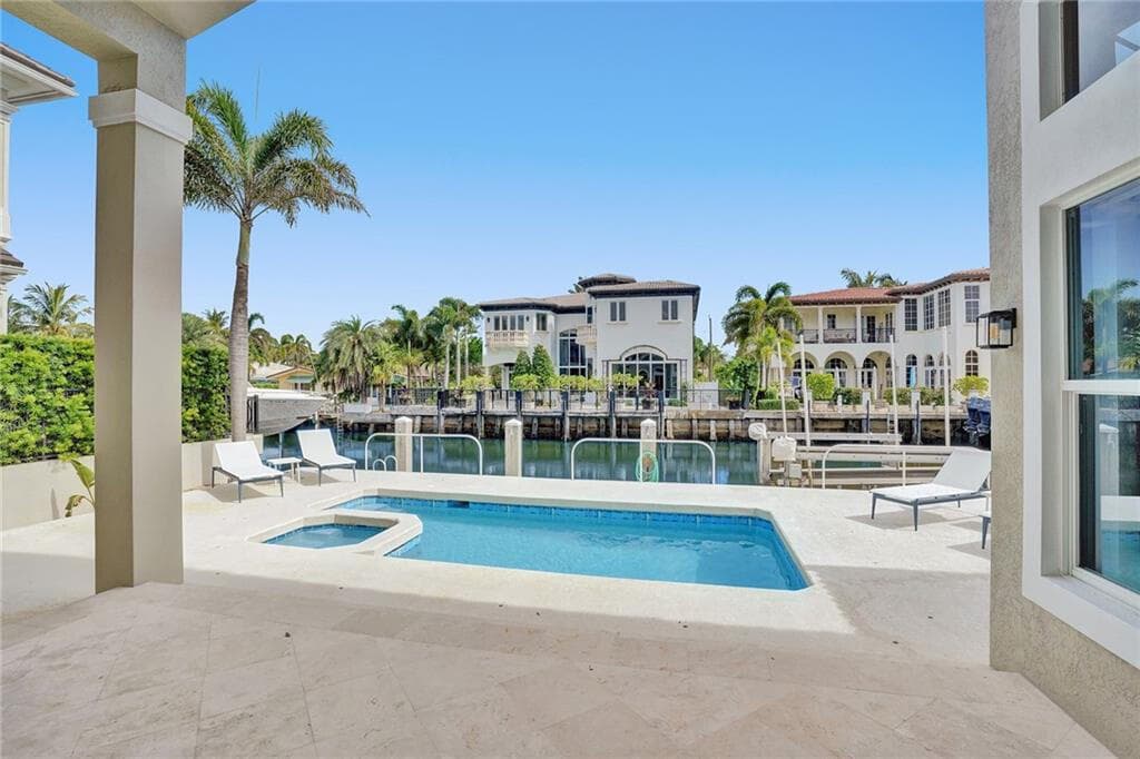 1033 Brooks Lane, Delray Beach, FL 33483 — photo 1 of 20