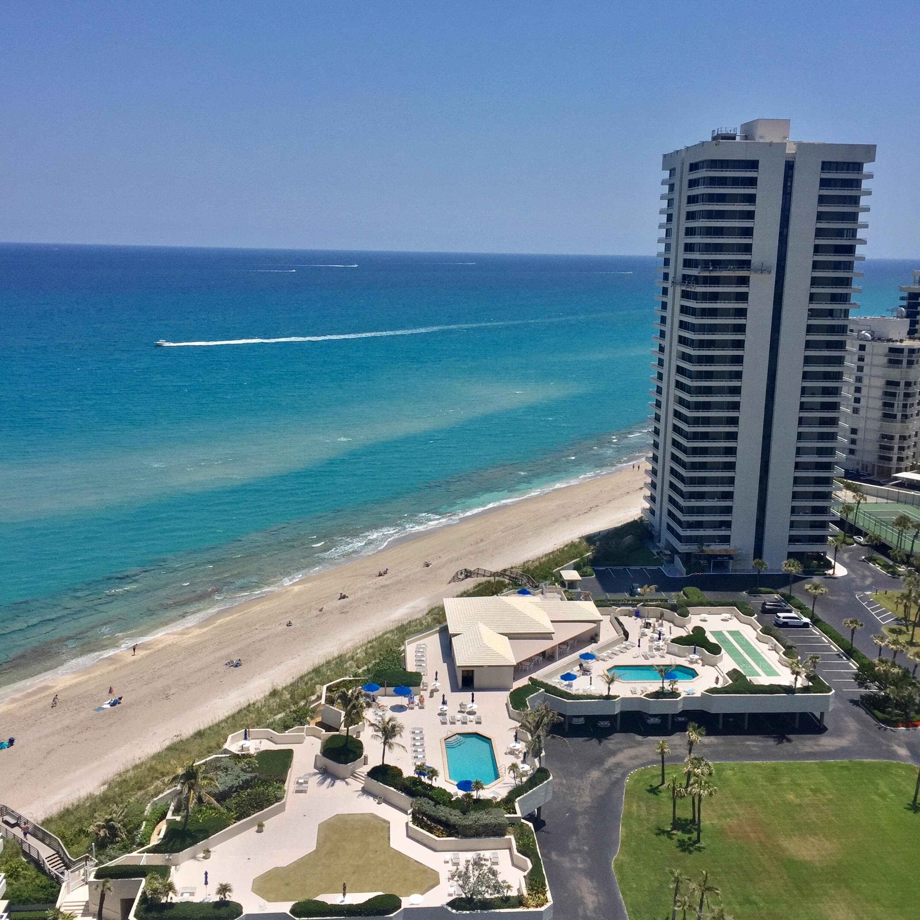 5550 N Ocean Drive 22b, Singer Island, FL 33404 — photo 3 of 58