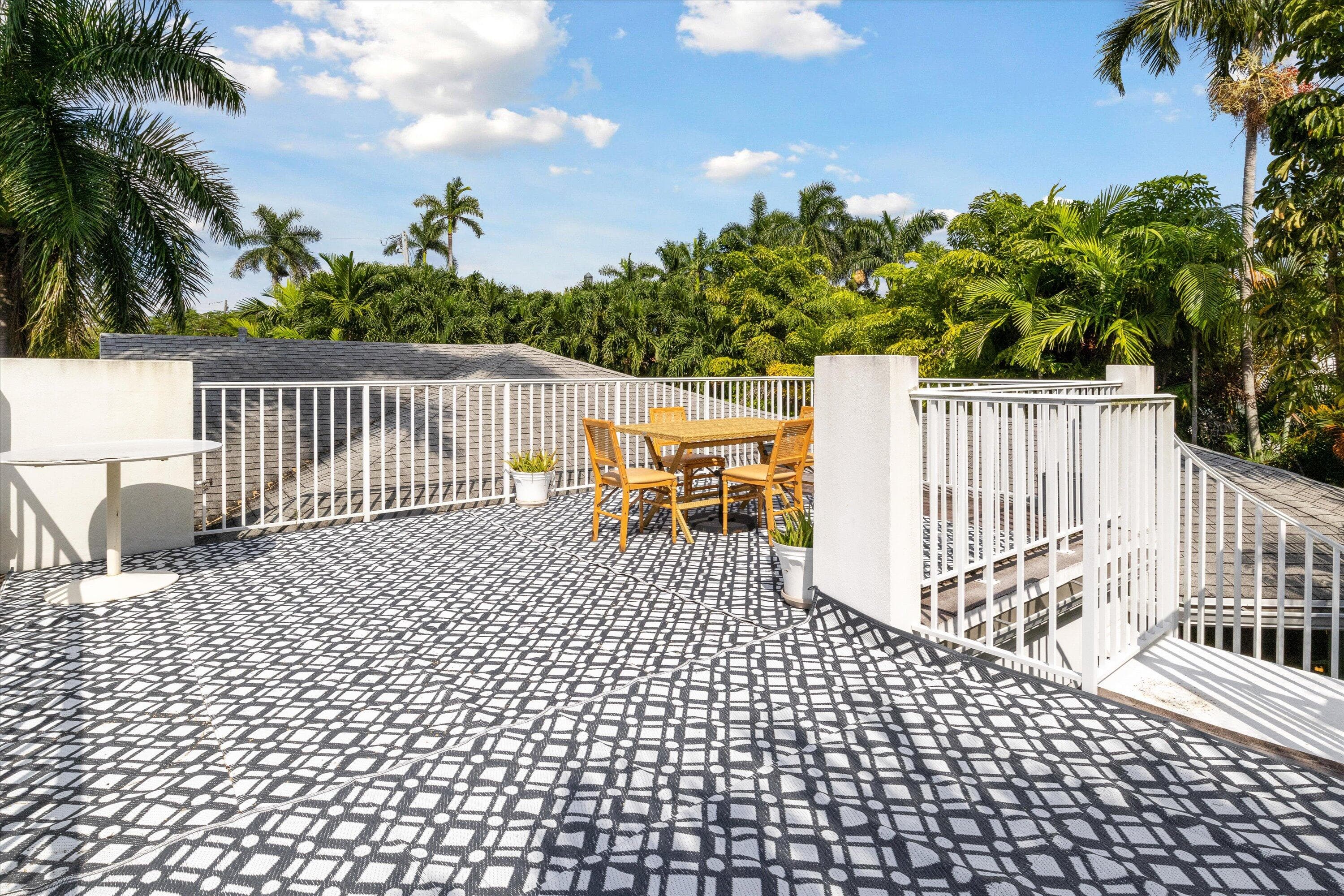 202 32nd Street, West Palm Beach, FL 33407 — photo 10 of 44