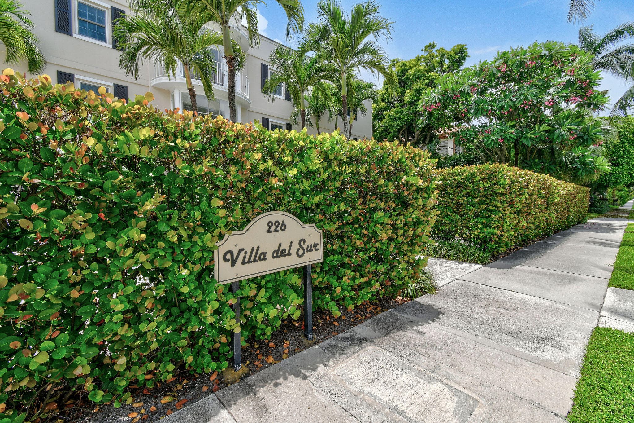 226 Brazilian Avenue 2 D, Palm Beach, FL 33480 — photo 1 of 32