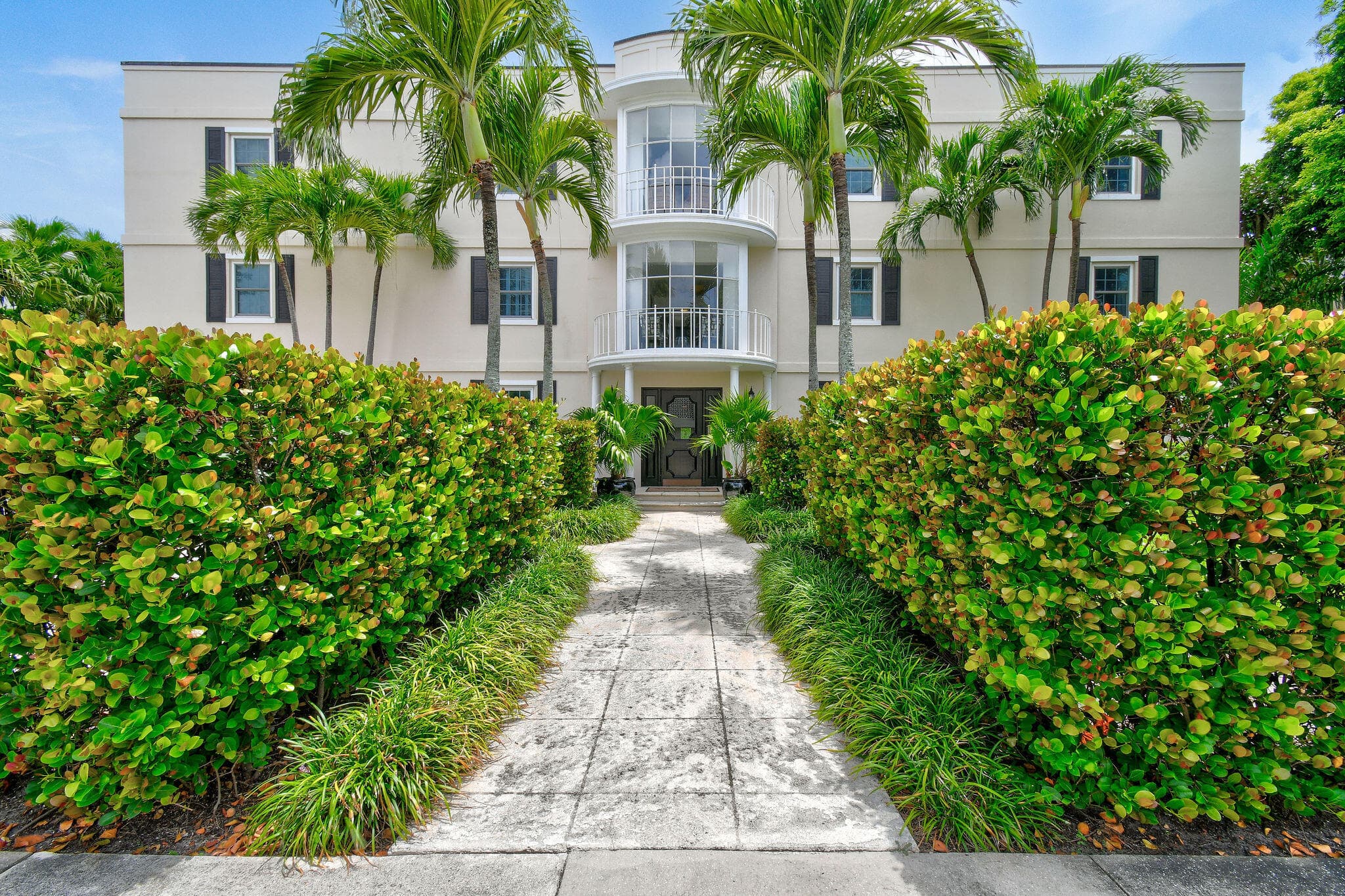 226 Brazilian Avenue 2 D, Palm Beach, FL 33480 — photo 2 of 32