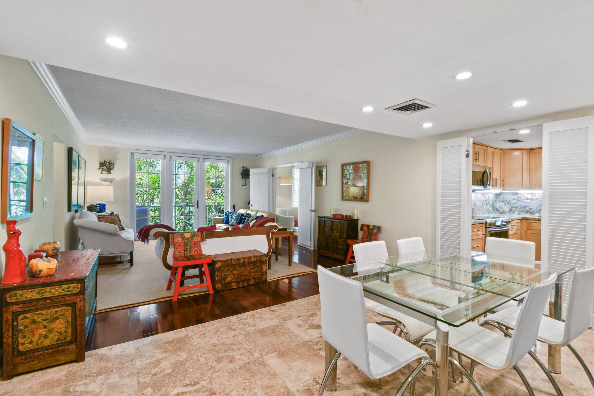 226 Brazilian Avenue 2 D, Palm Beach, FL 33480 — photo 4 of 32