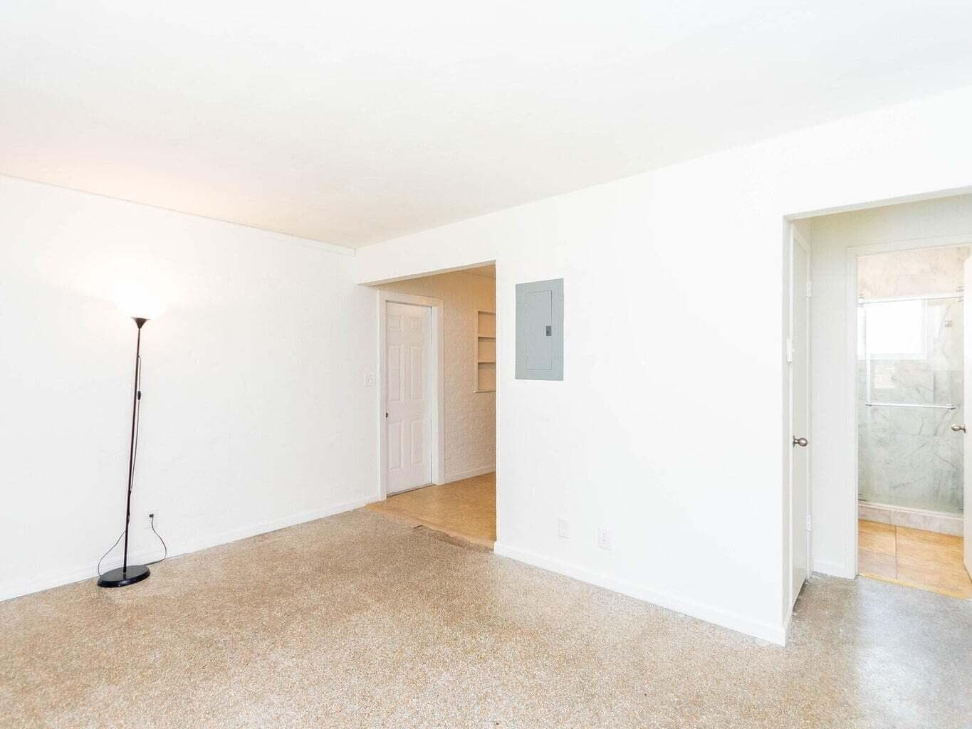 4230 NE 1st Terrace, Oakland Park, FL 33334 — photo 3 of 9